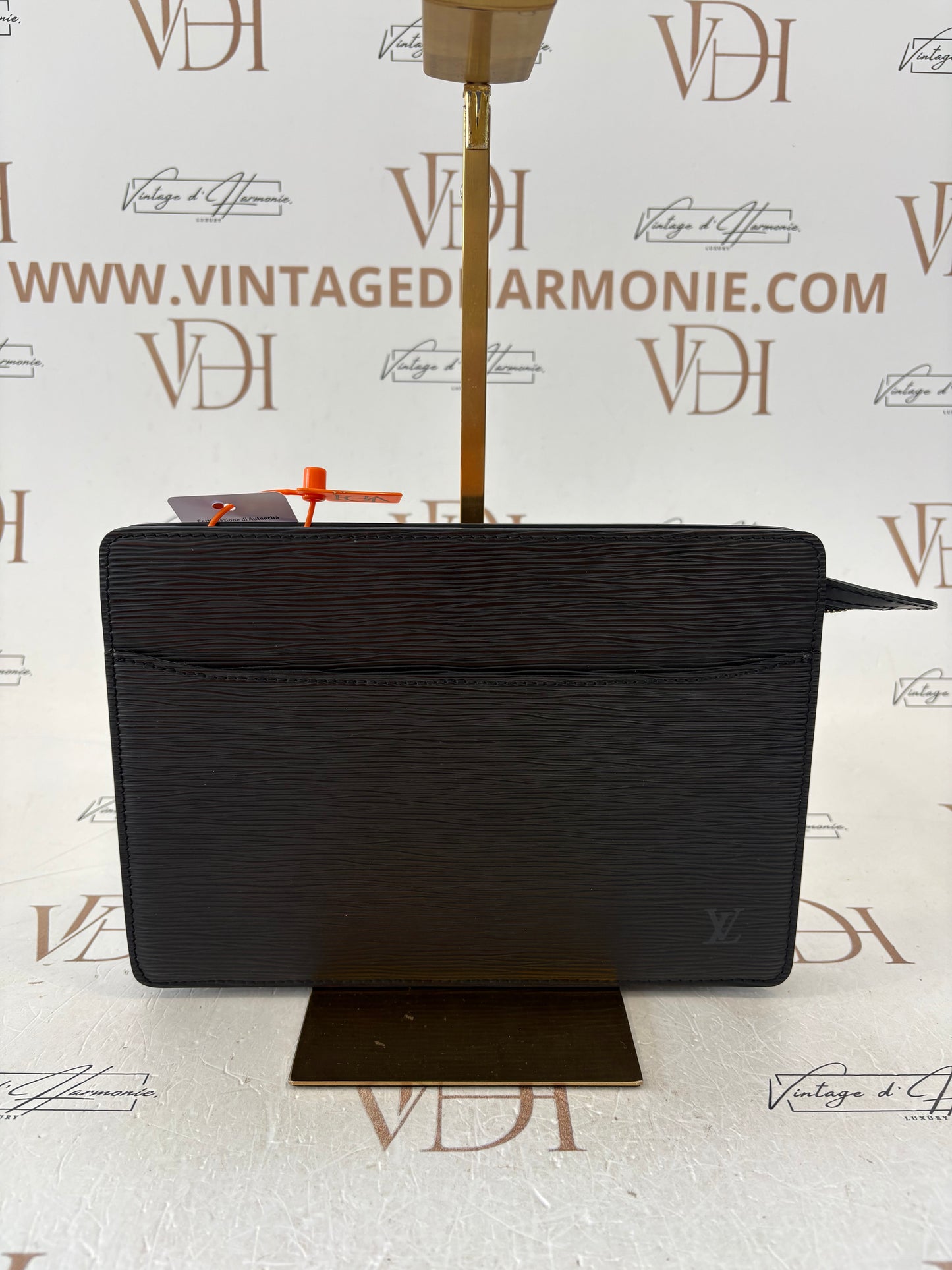 018305 - Louis Vuitton Pochette Homme