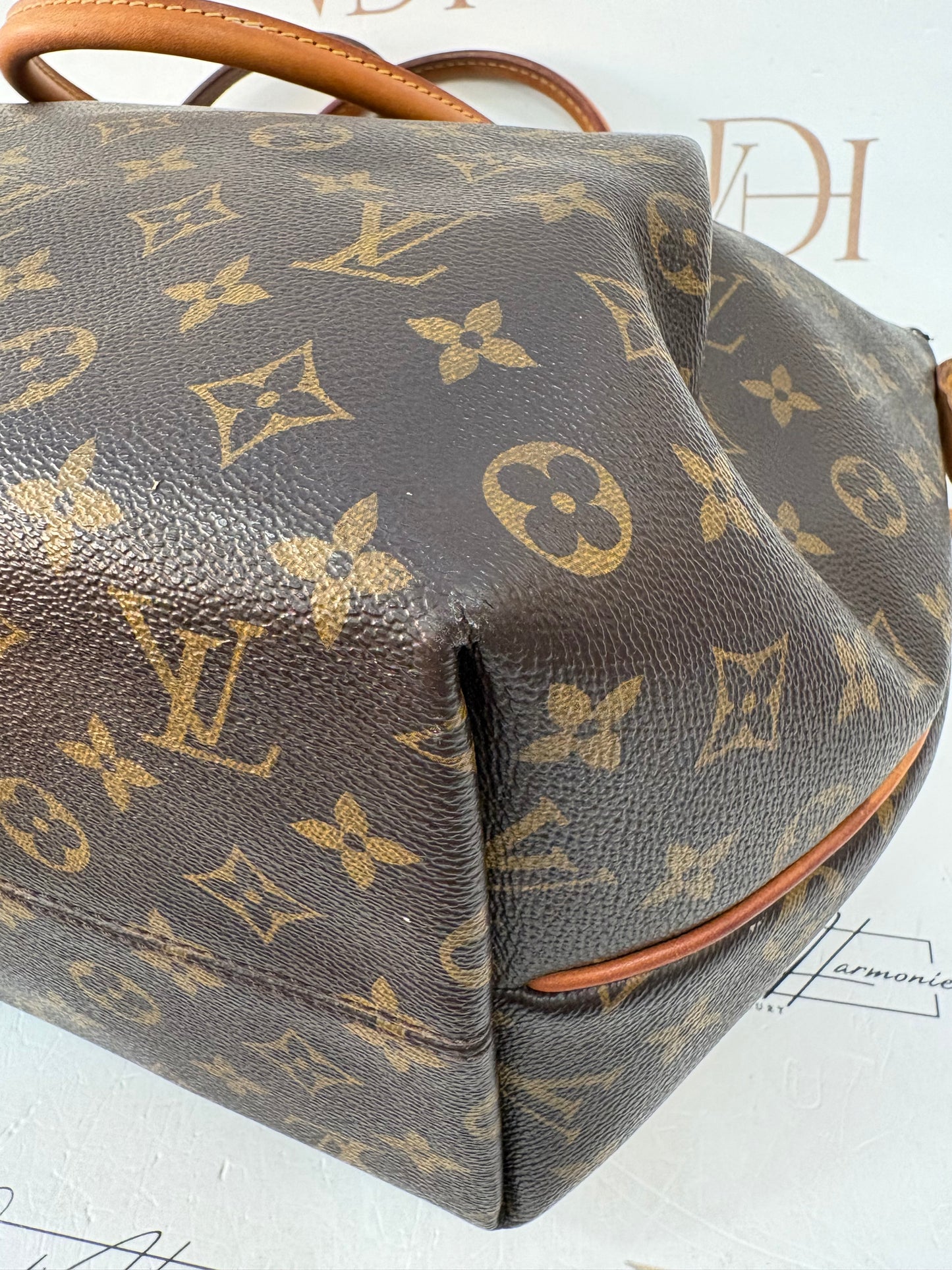 382975 - Louis Vuitton Turenne