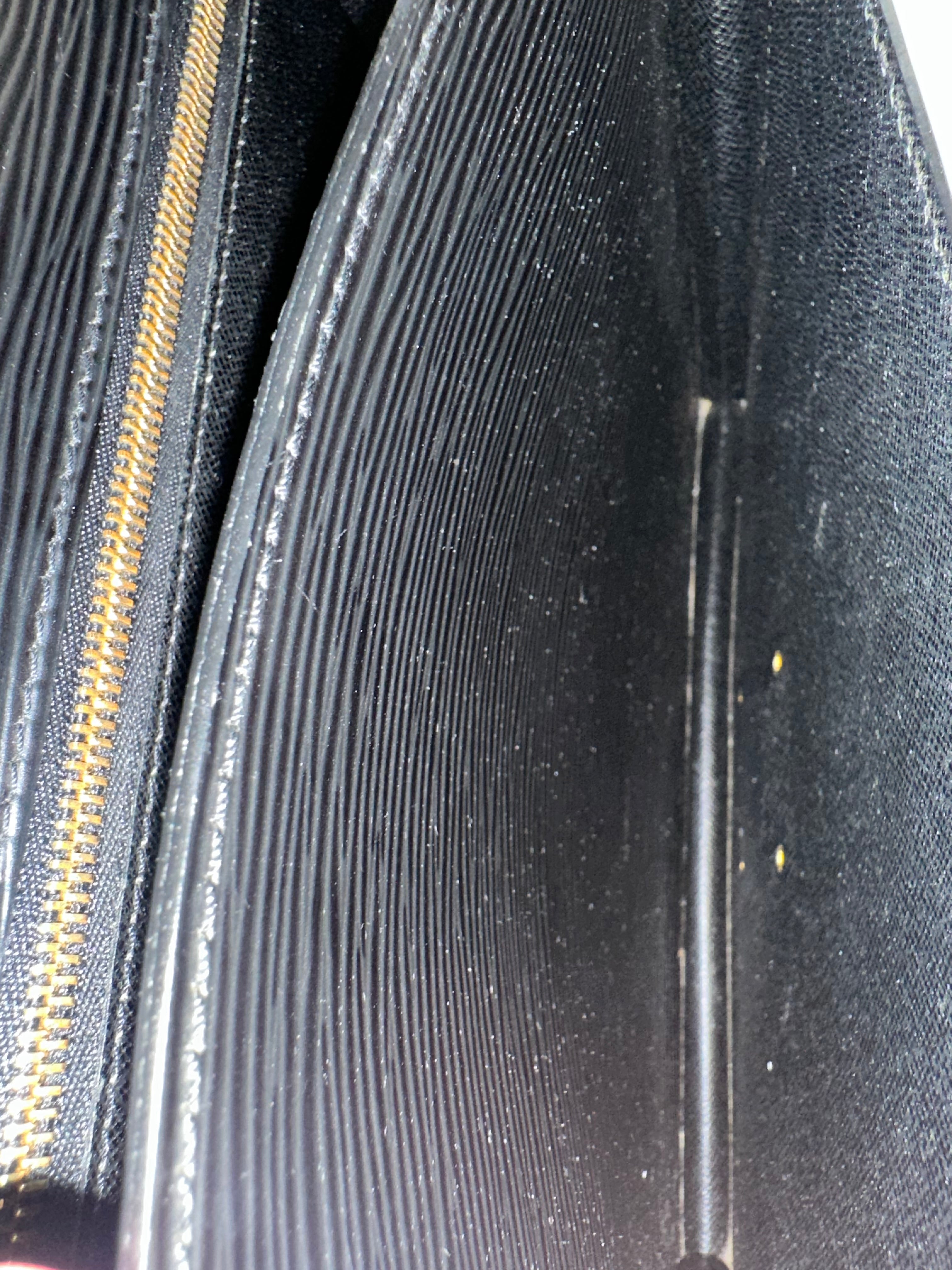 Louis Vuitton Monceau 28 Black Epi