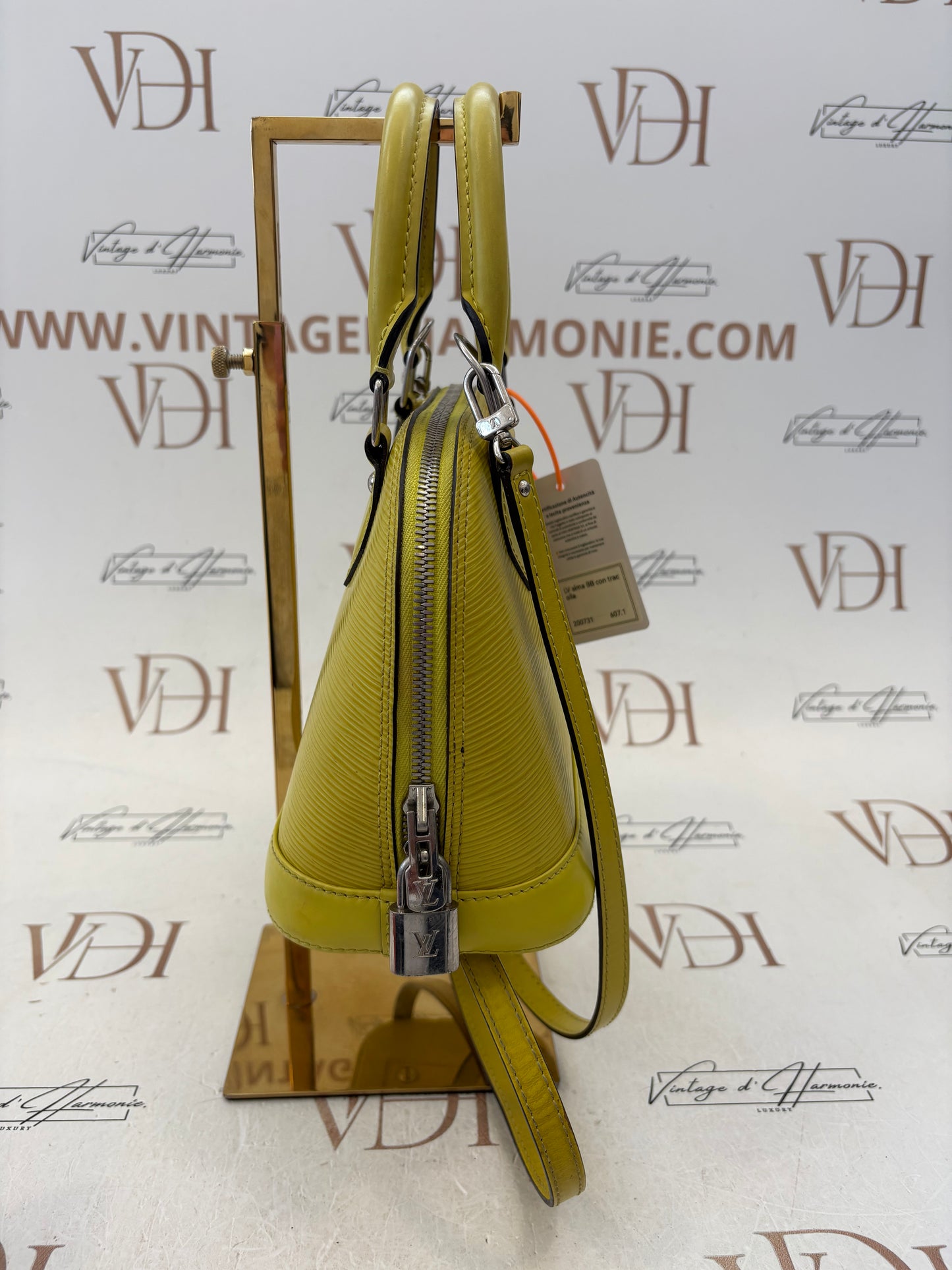 200731 - Louis Vuitton Alma BB