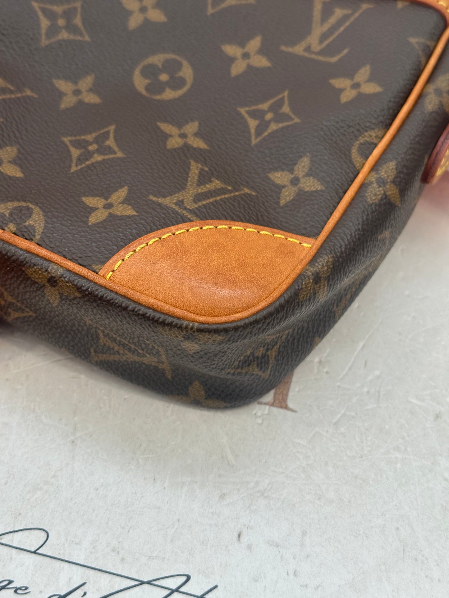 018755 - Louis Vuitton Danube