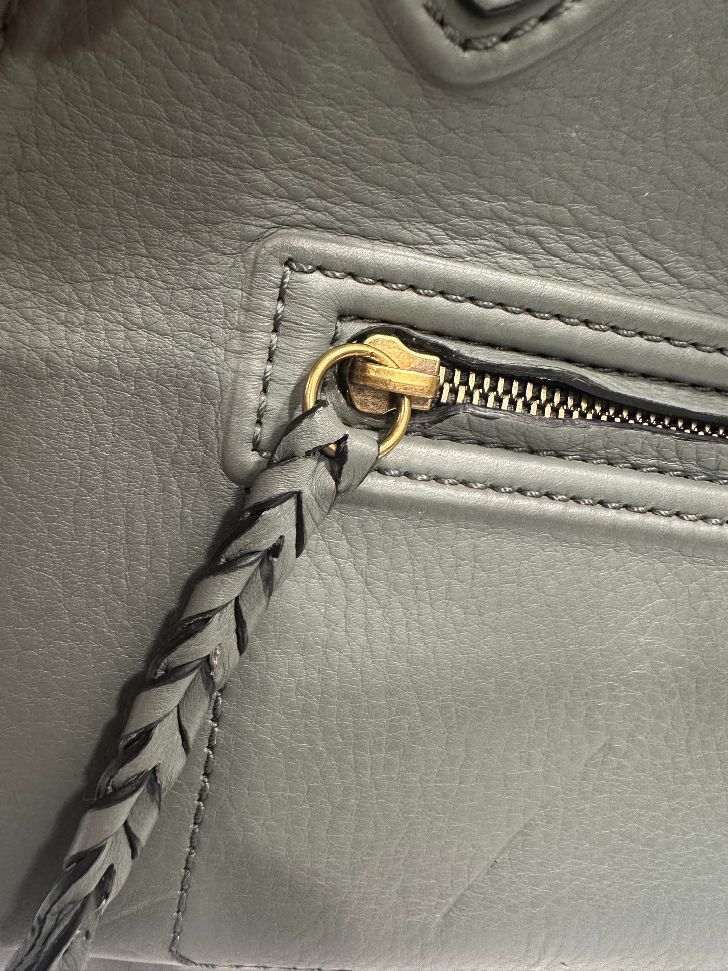 382916 - Celine Luggage