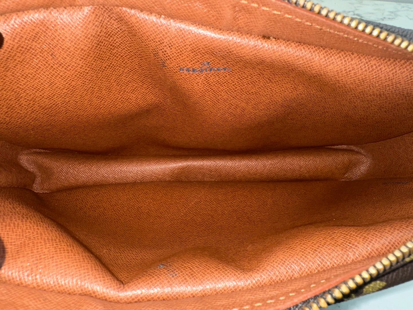Louis Vuitton Saint German 27