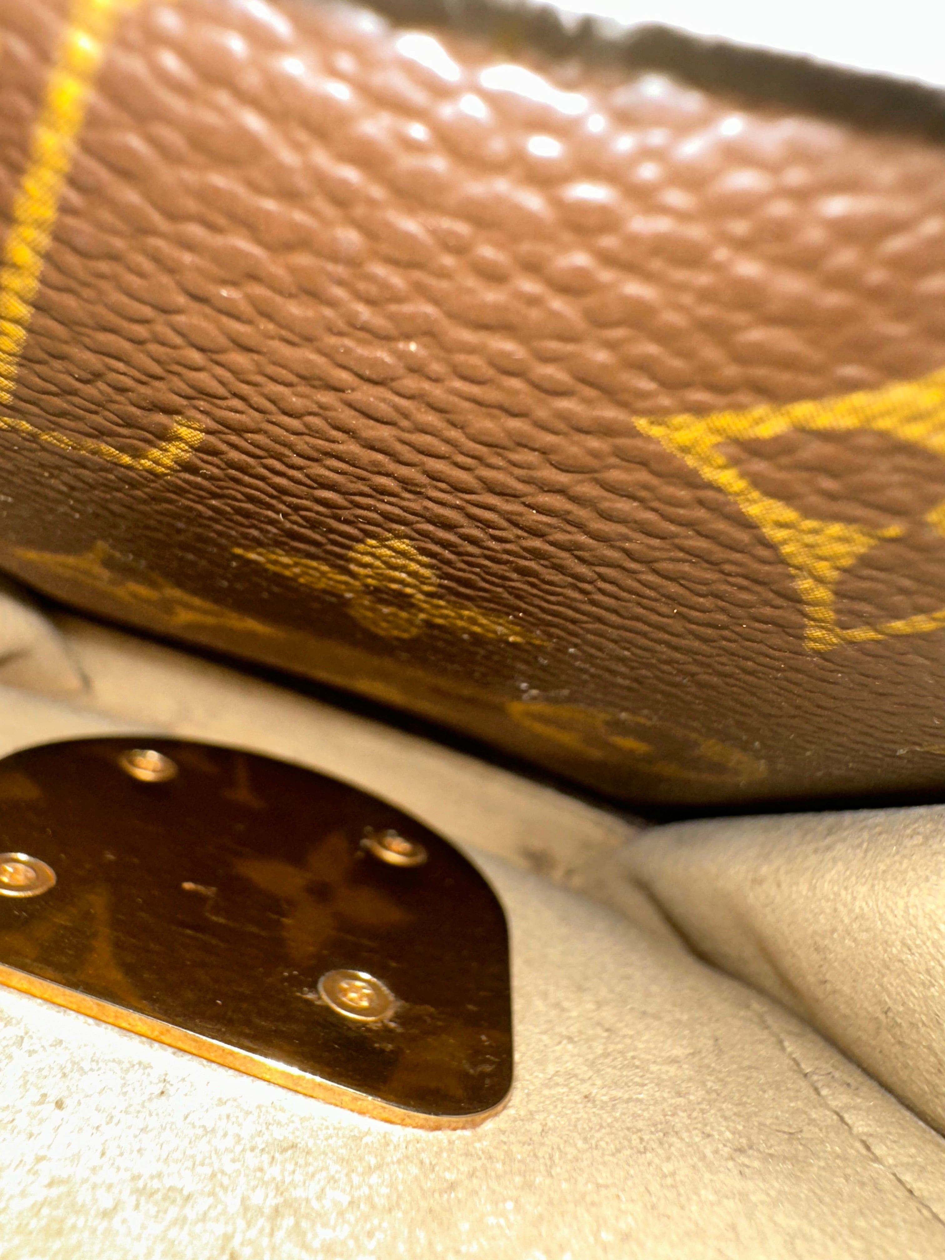 Louis Vuitton Manhattan PM