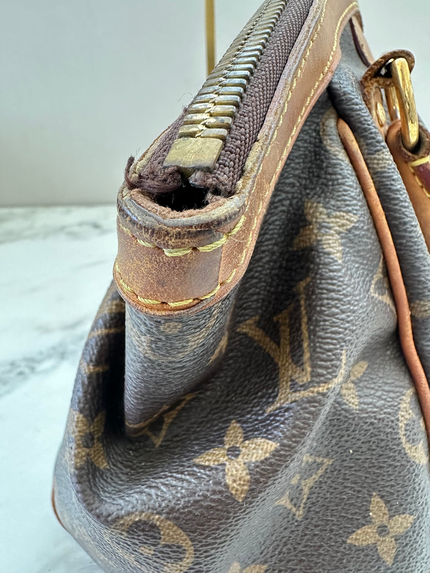 Louis Vuitton Tivoli PM