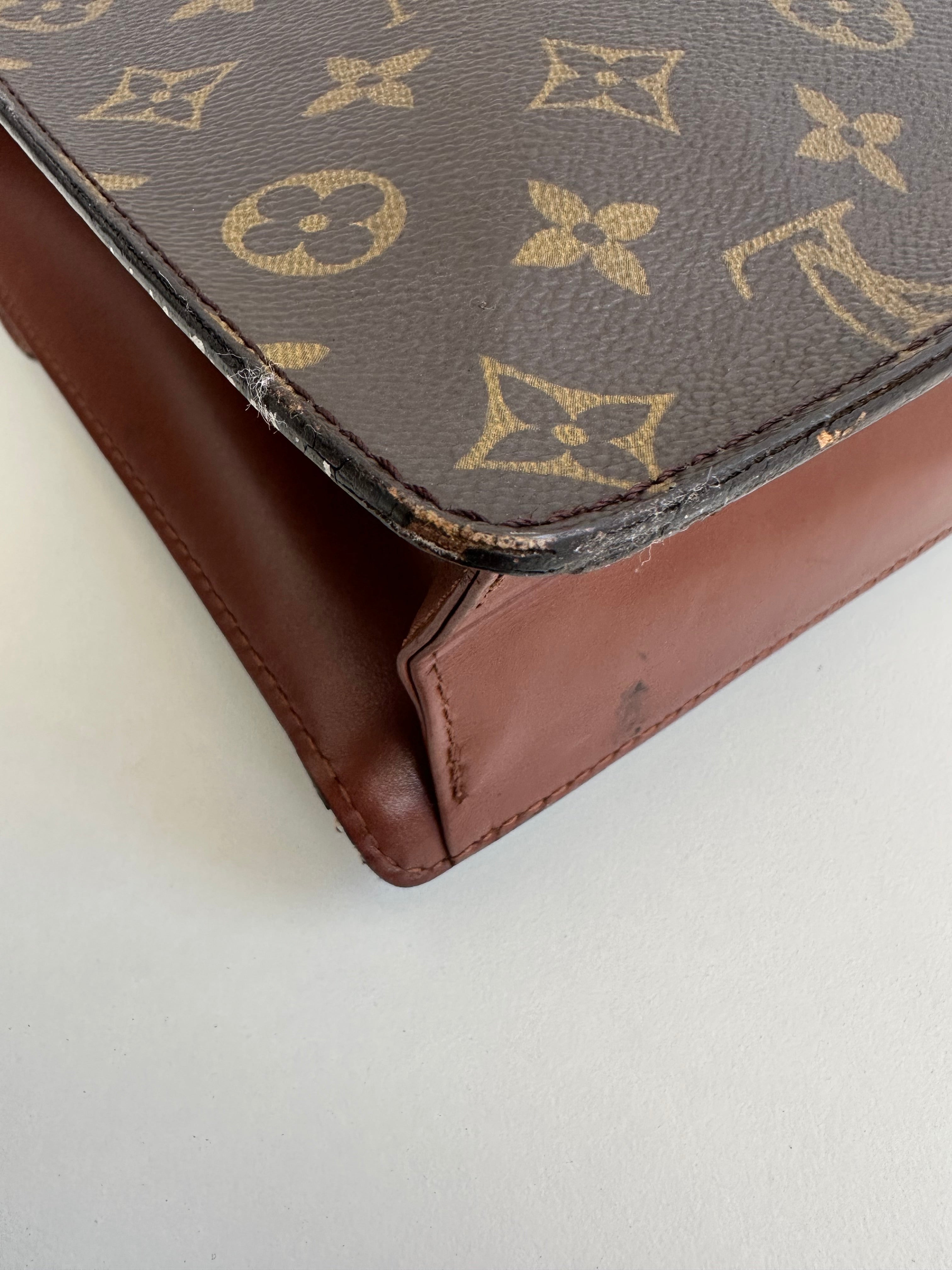 Louis Vuitton Monceau 28