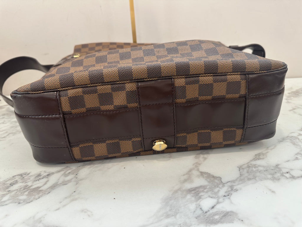 Louis Vuitton Bastille Damier