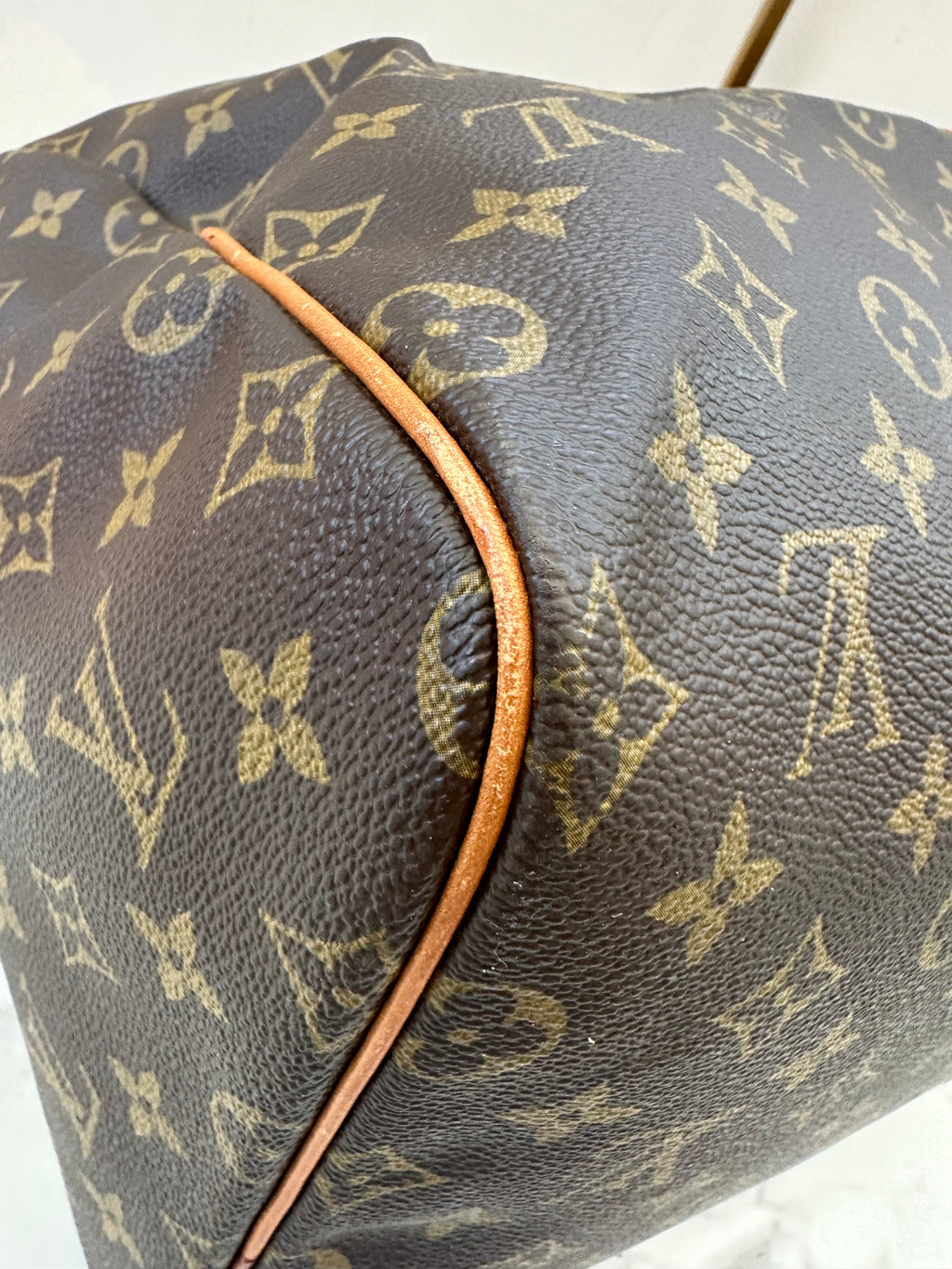 Louis Vuitton Keepall 55