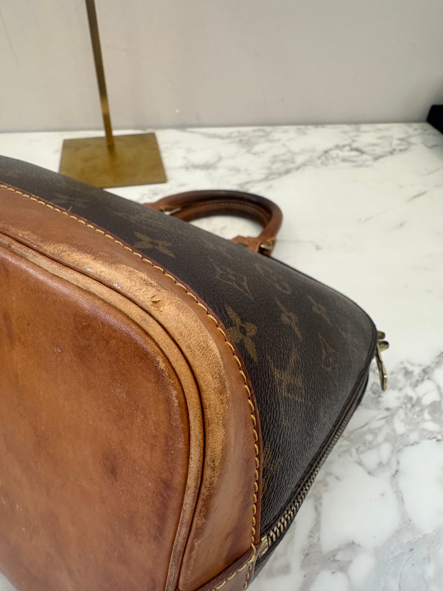 Louis Vuitton Alma