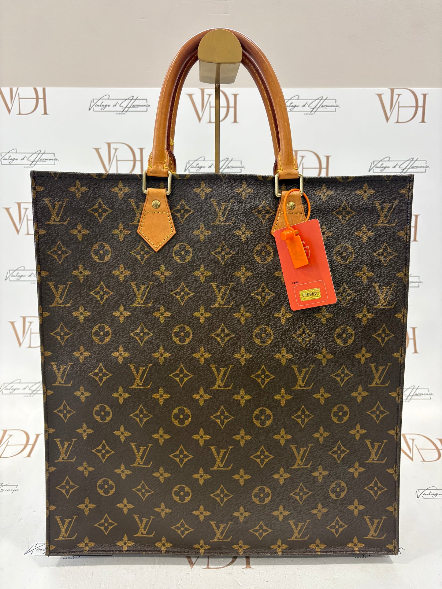 016955 - Louis Vuitton Sac Plat