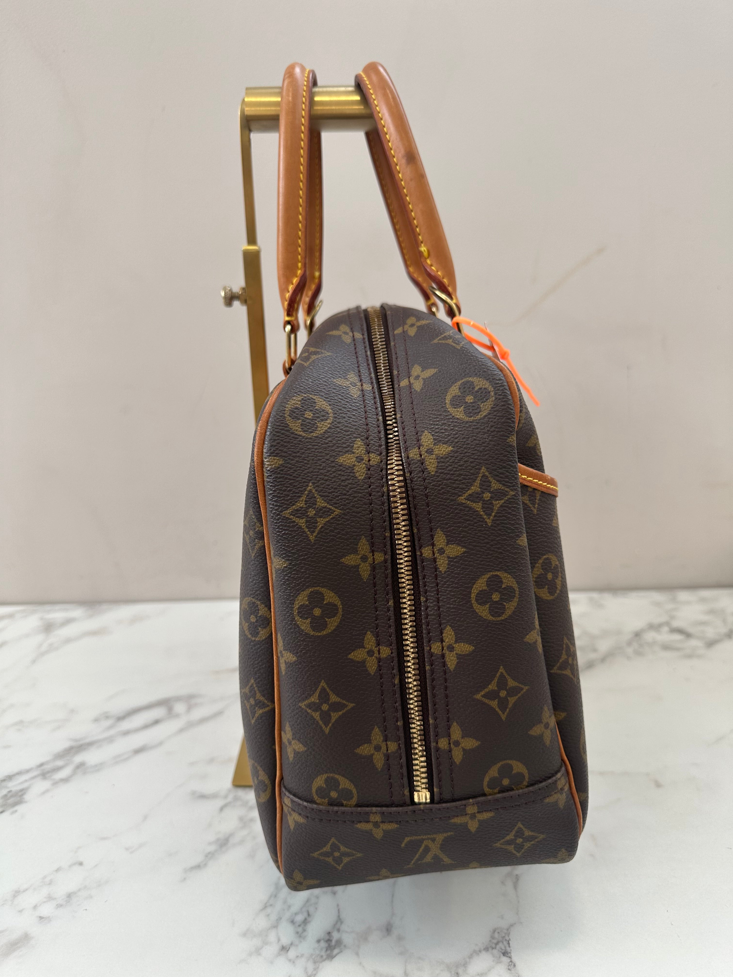 Louis Vuitton Deauville