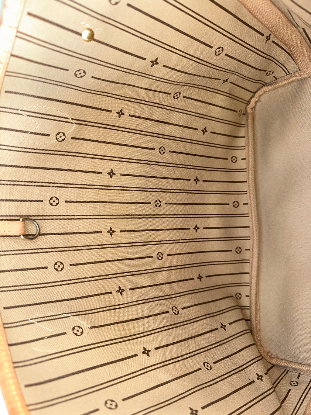 Louis Vuitton Neverfull MM