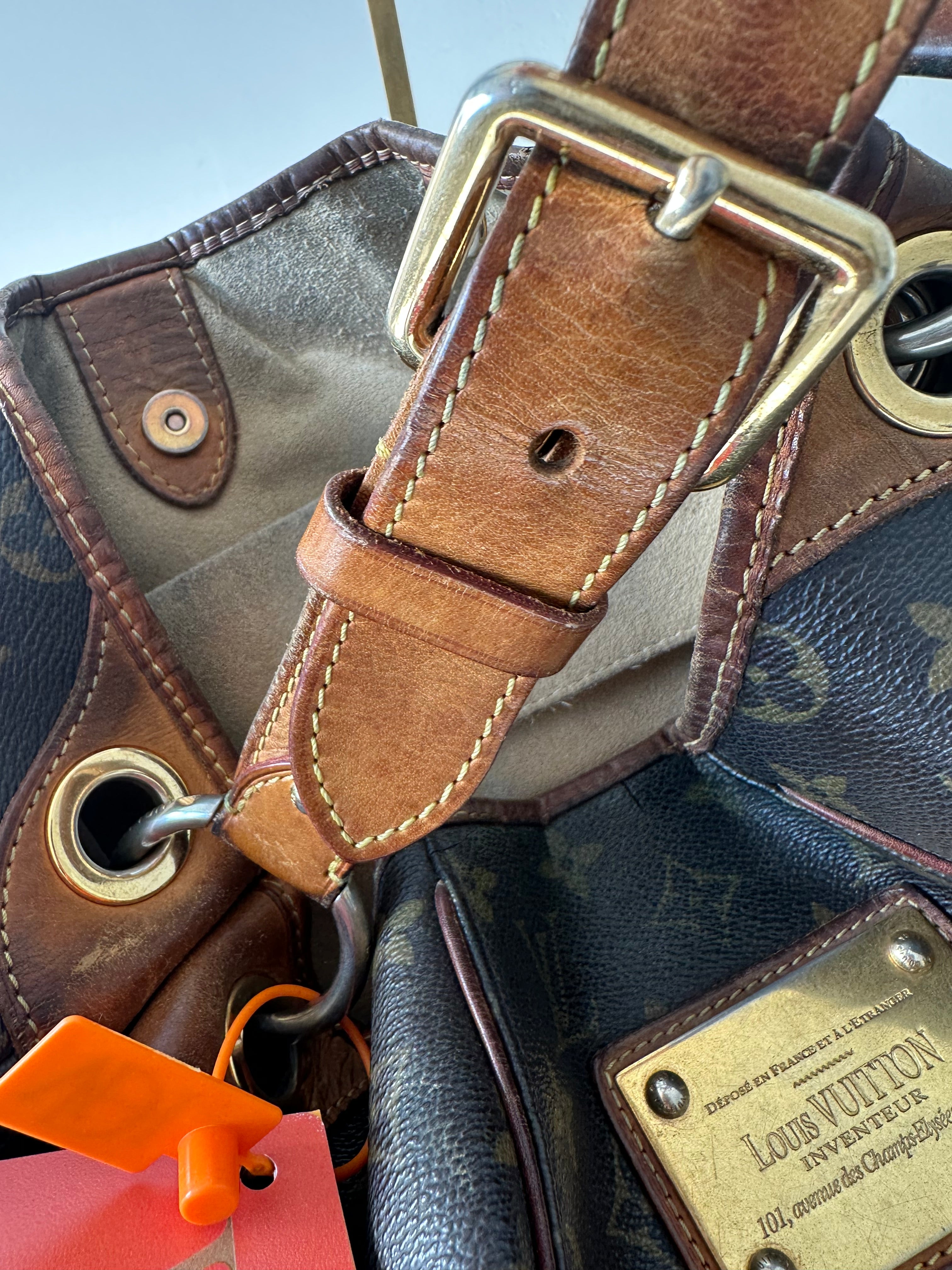 Louis Vuitton Galliera PM