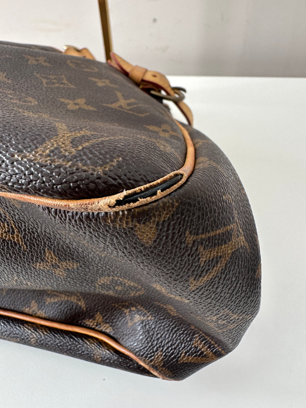 Louis Vuitton Batignolles