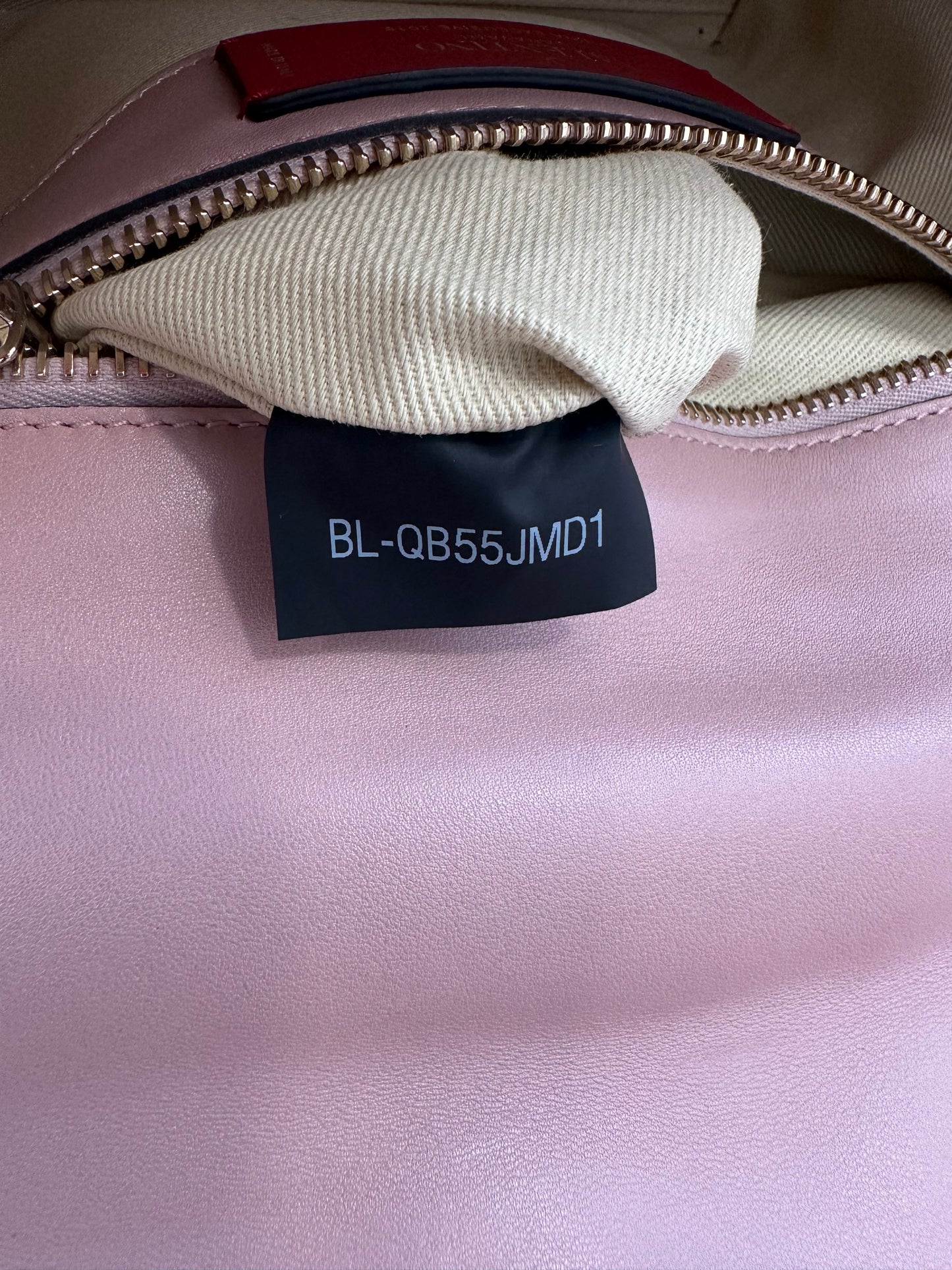 382347 - Valentino Candystud