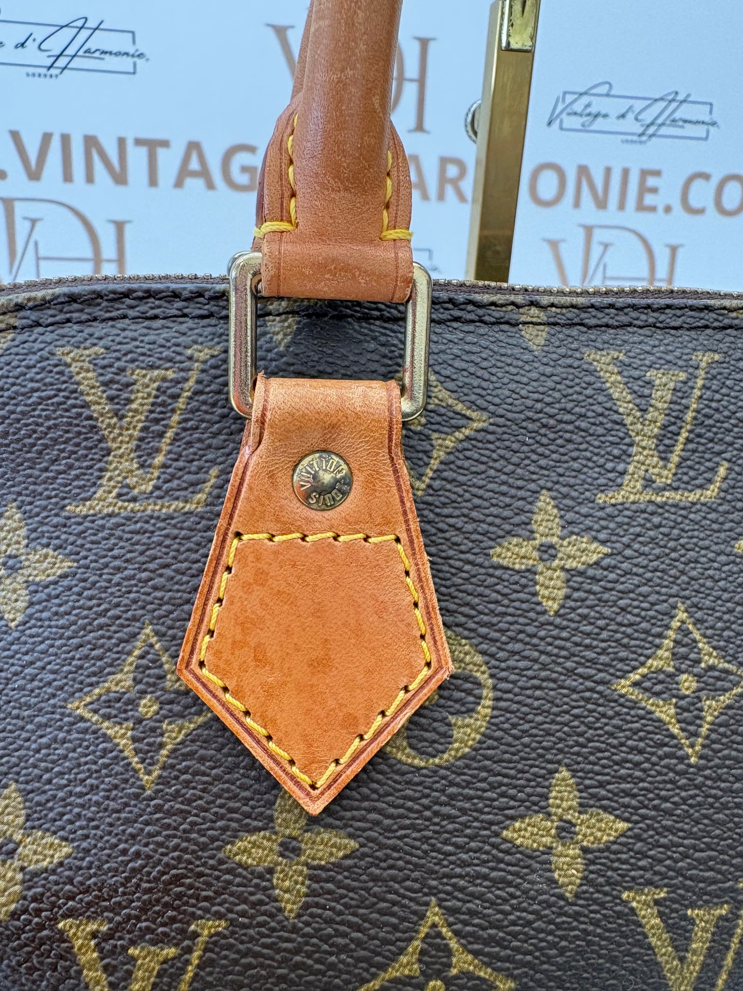 017692 - Louis Vuitton Alma
