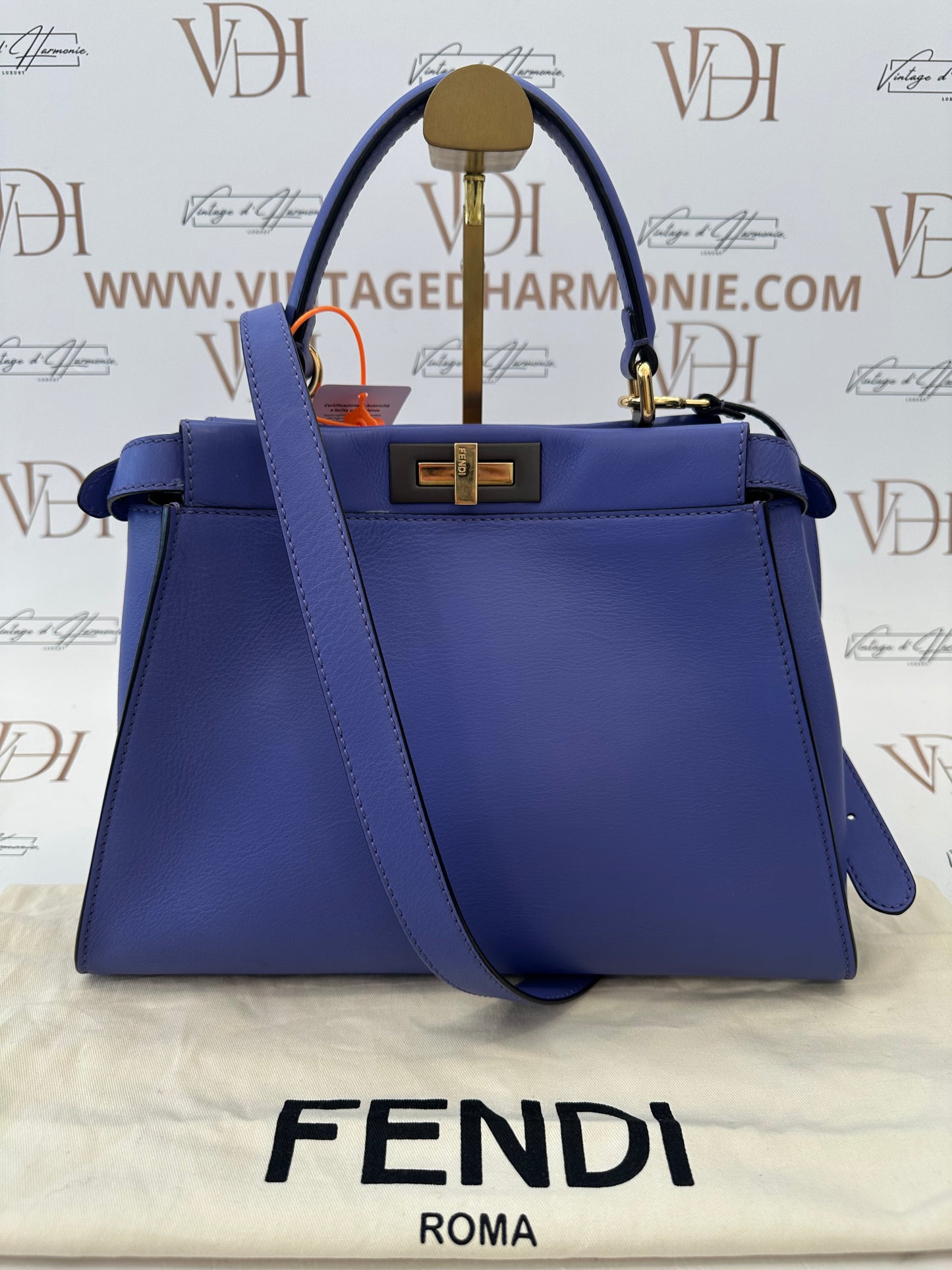 382676 - Fendi Peekaboo