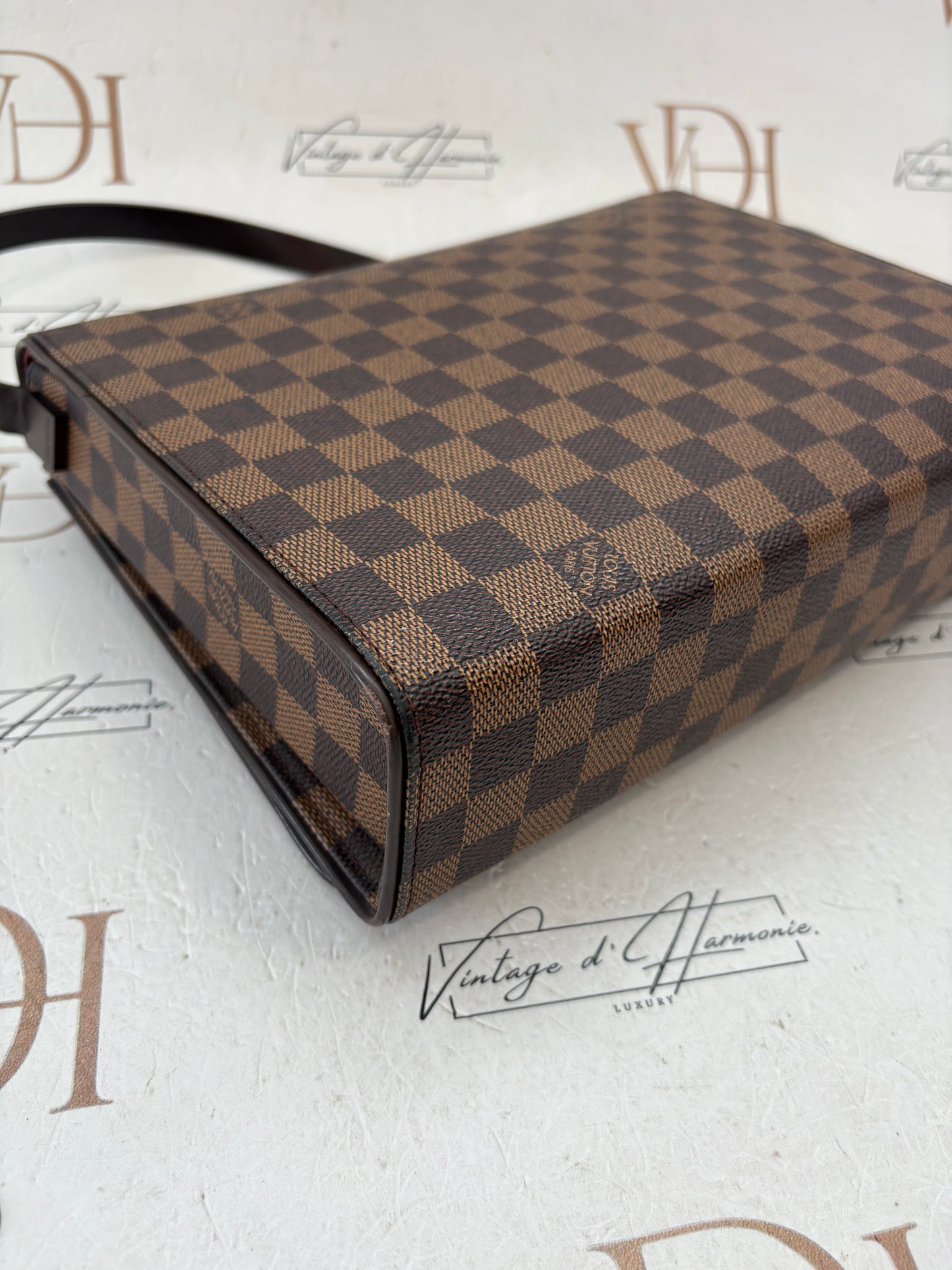 017321 - Louis Vuitton Damier Tribeca