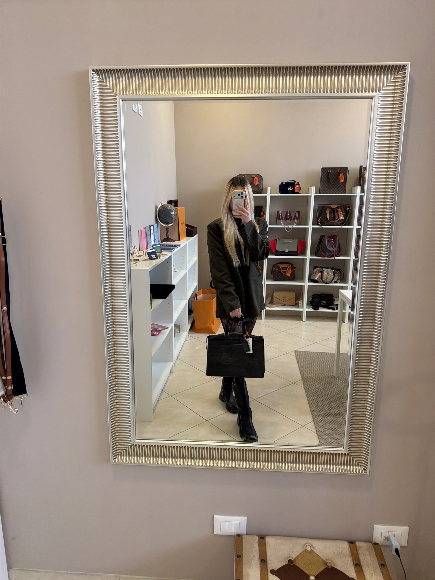 017808 - Louis Vuitton Black Epi Riviera