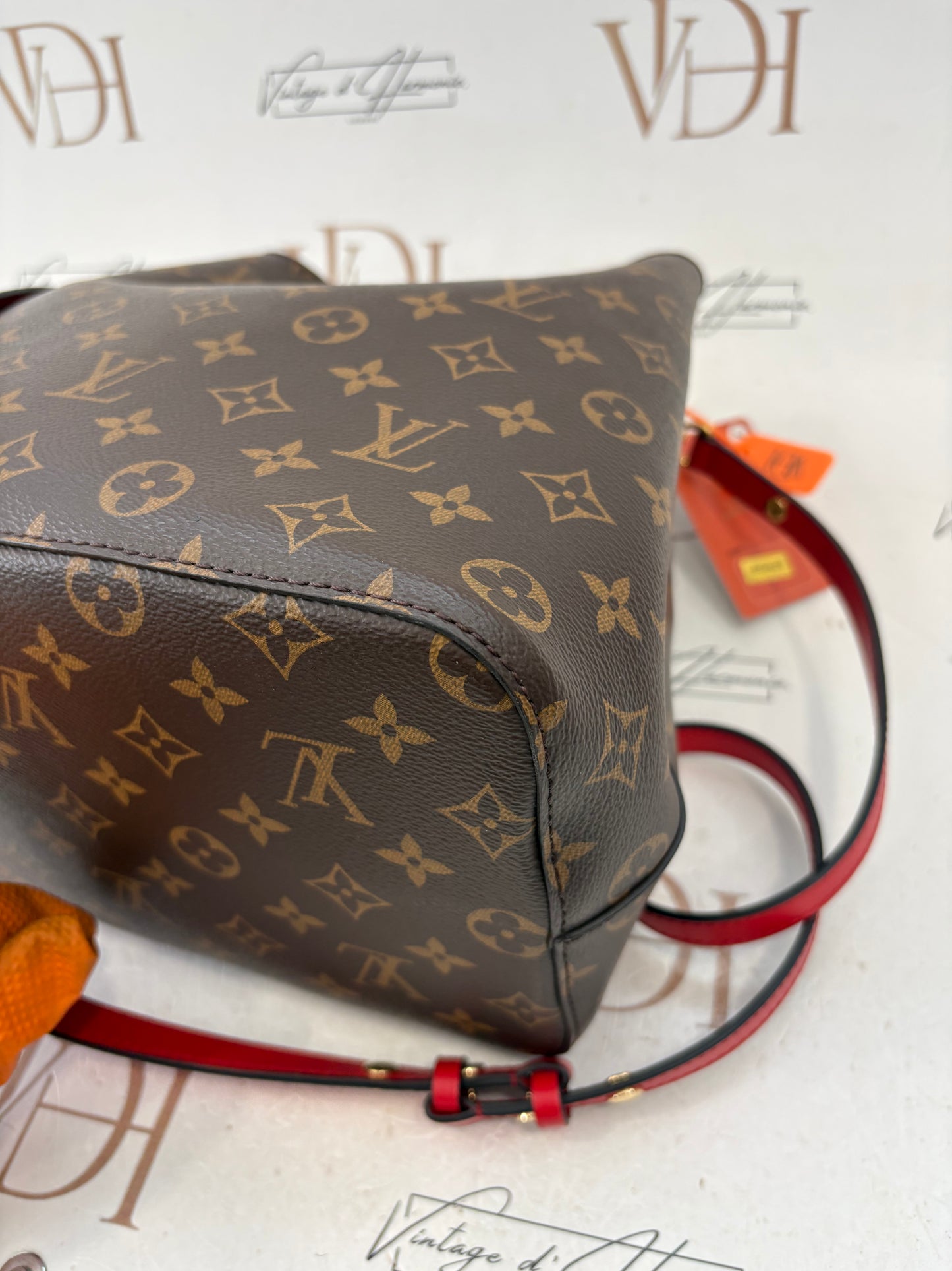 383929 - Louis Vuitton NeoNoé