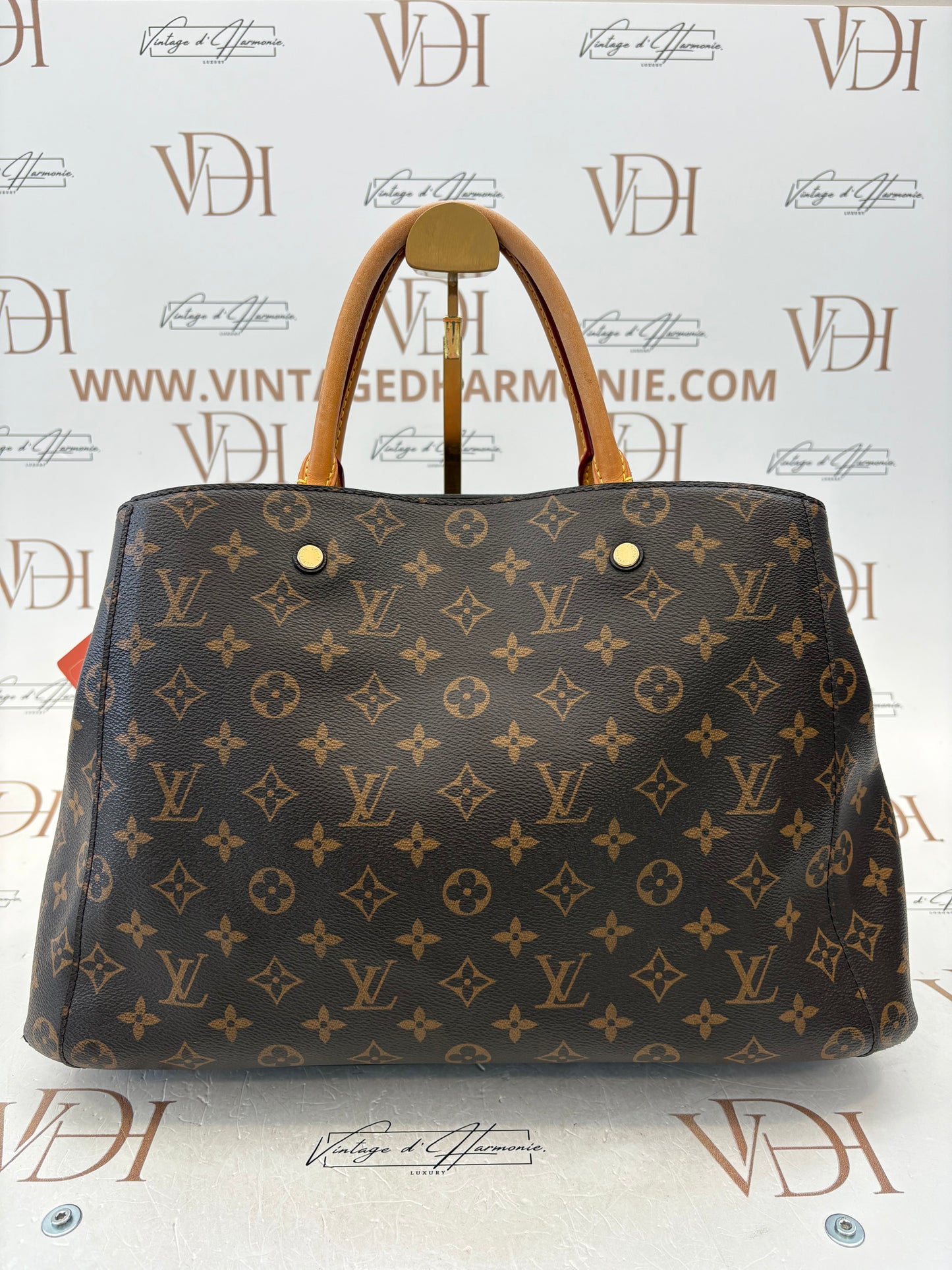 383765 - Louis Vuitton Montaigne GM