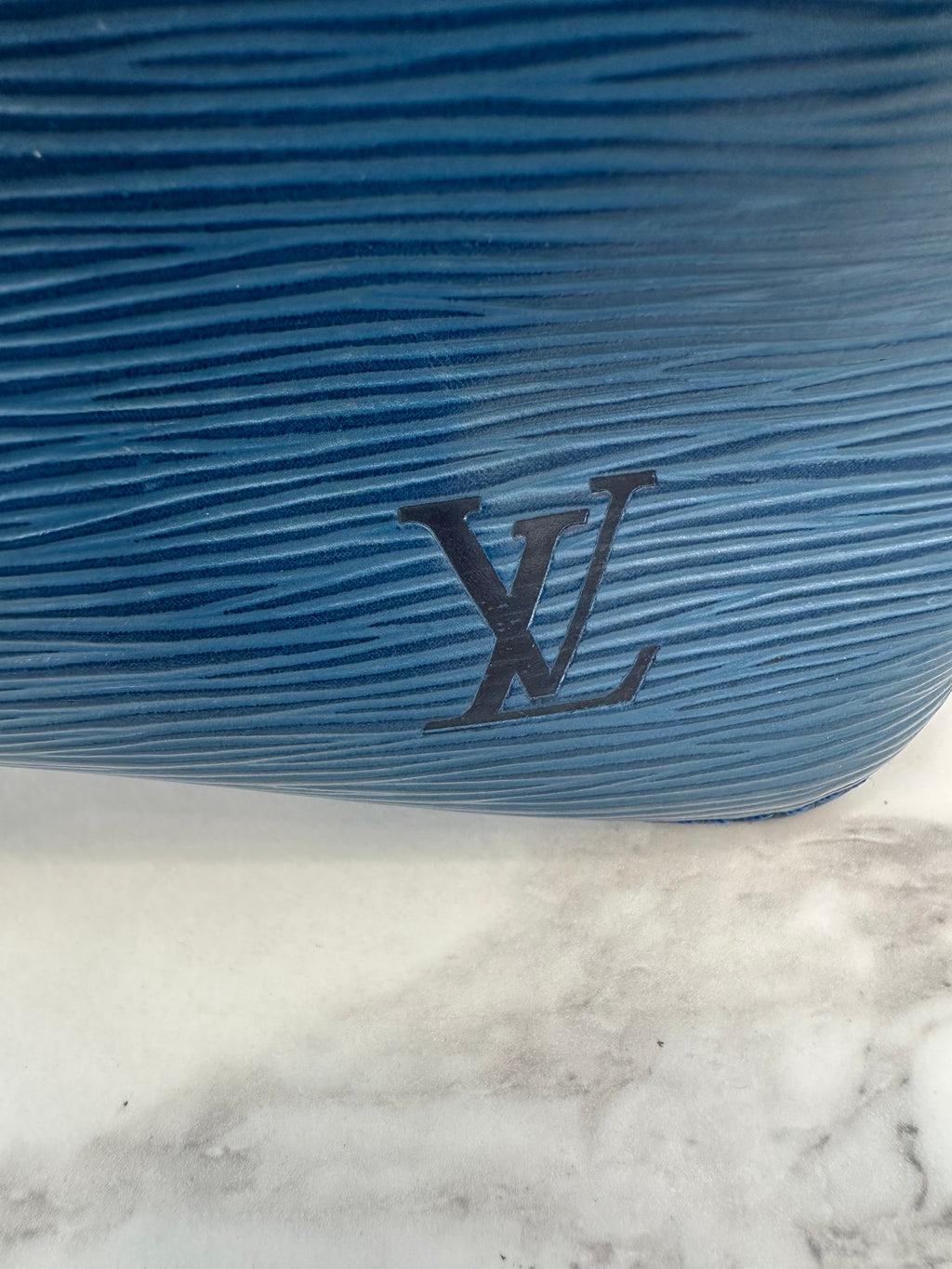 Louis Vuitton Petite Noé Blue Epi