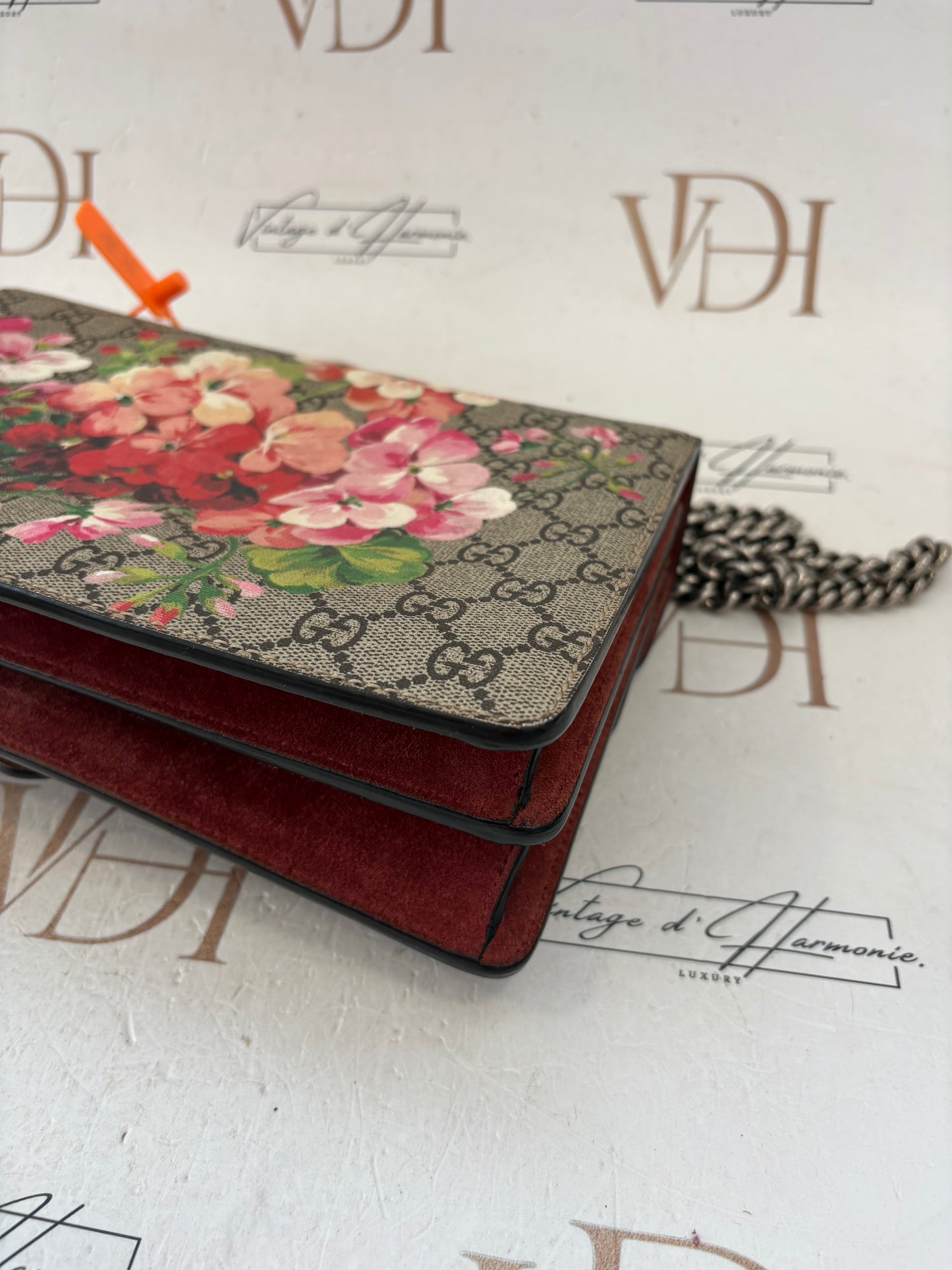 201440 - Gucci Dionysus