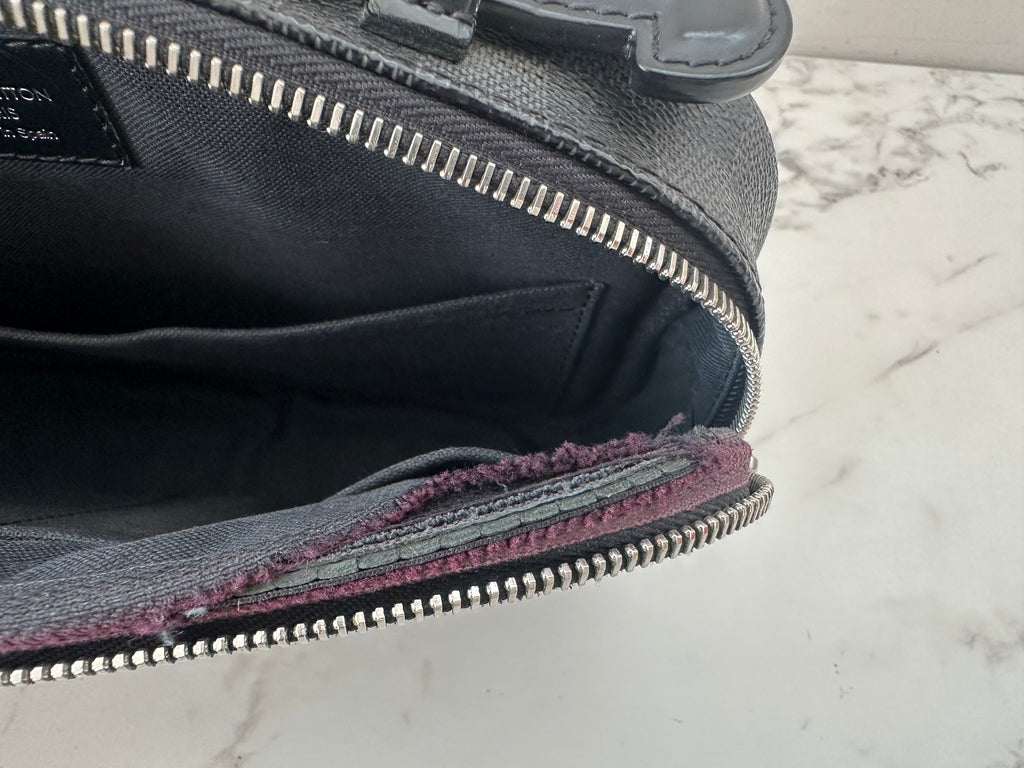 Louis Vuitton Damier Grafhite