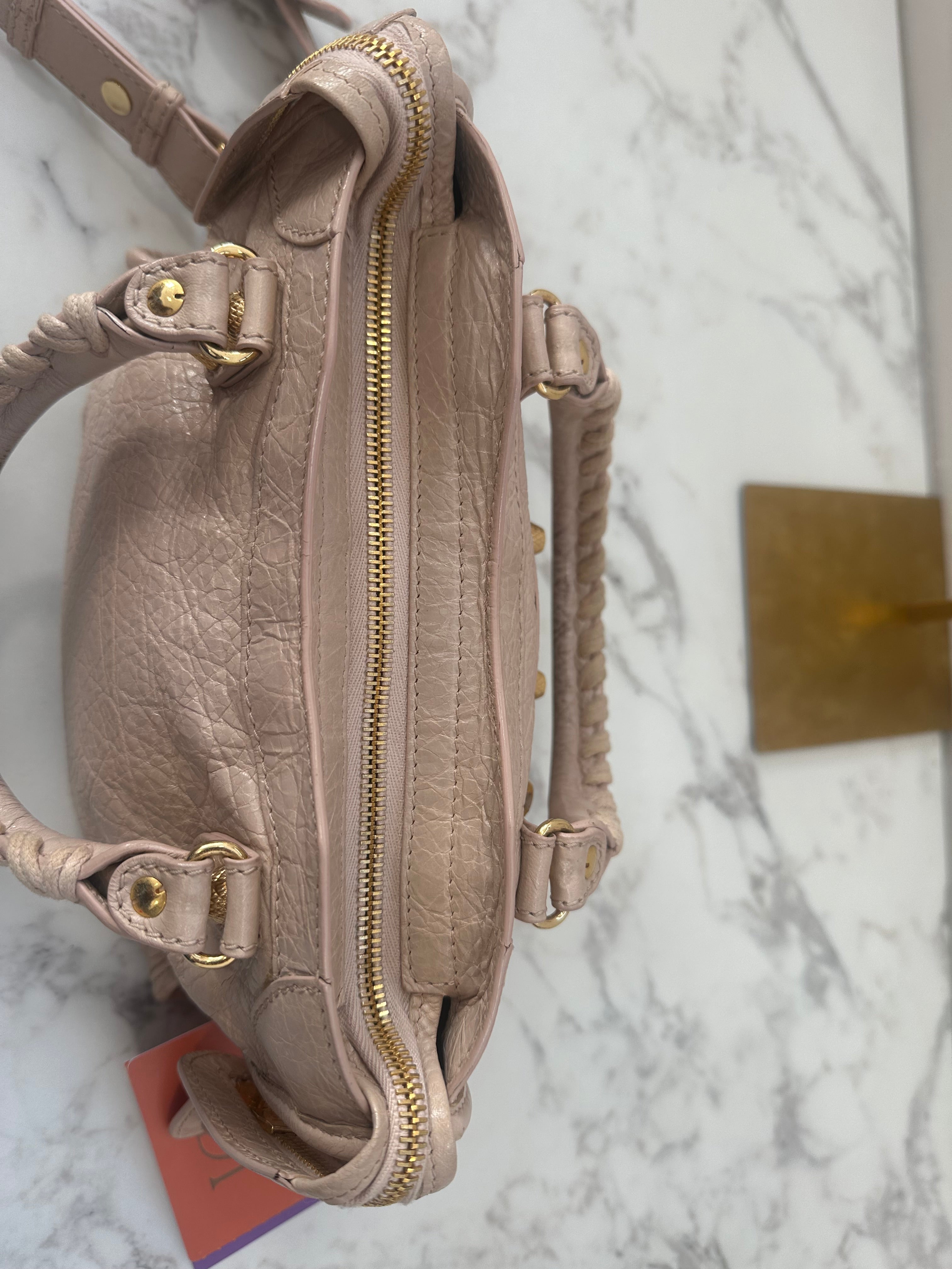 Balenciaga Giant City