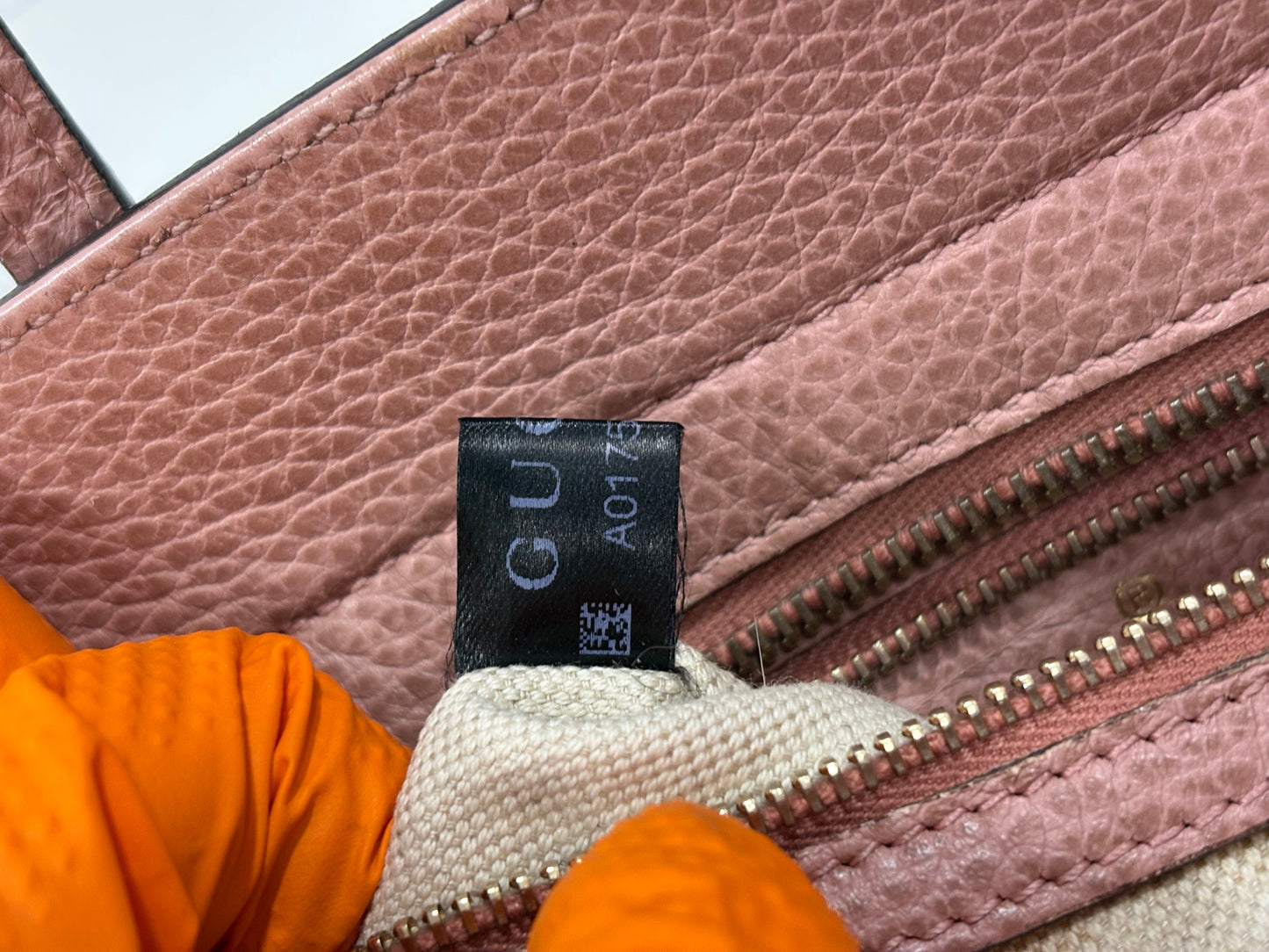 383178 - Gucci Swing