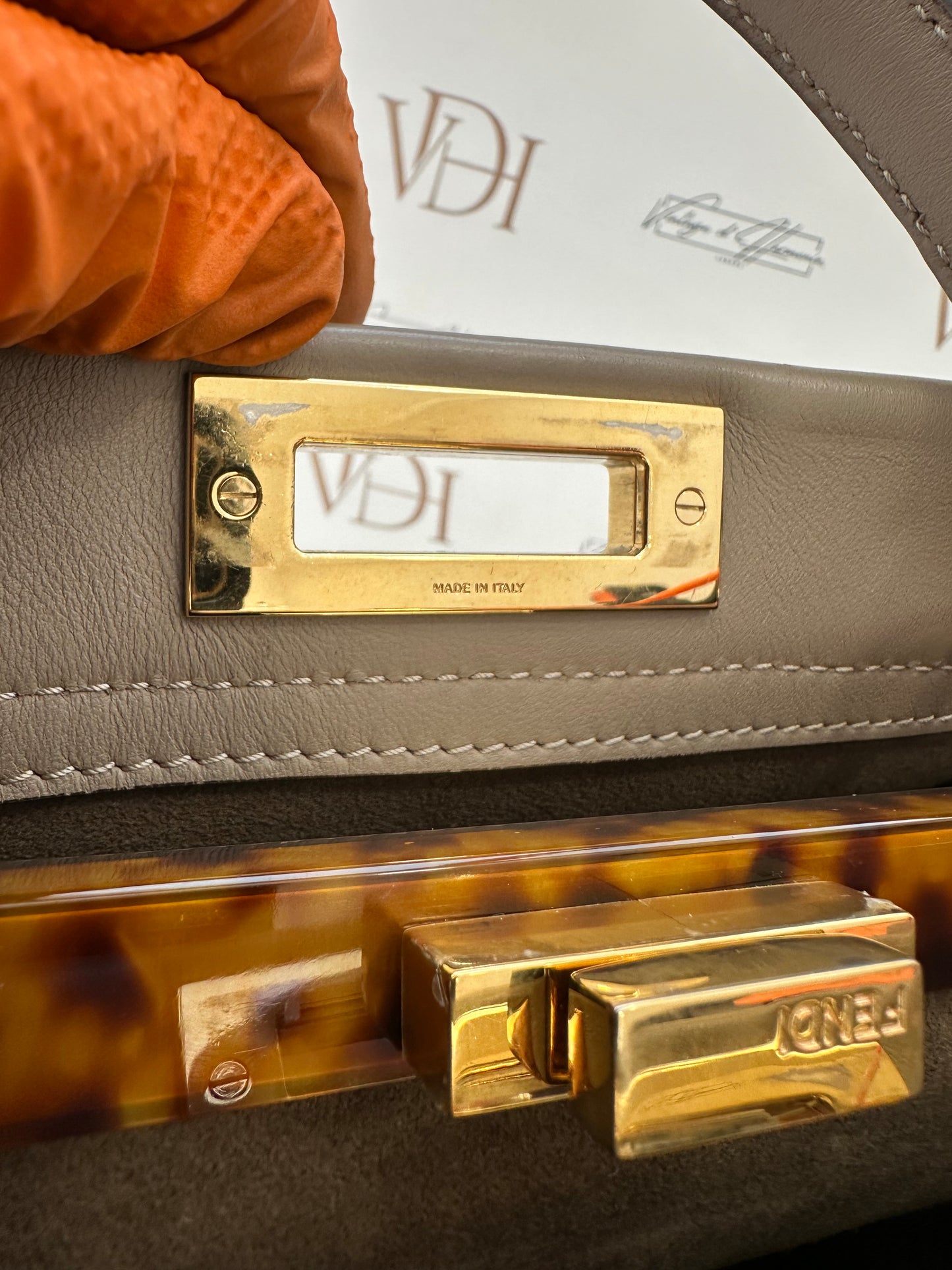 383074 - Fendi Peekaboo