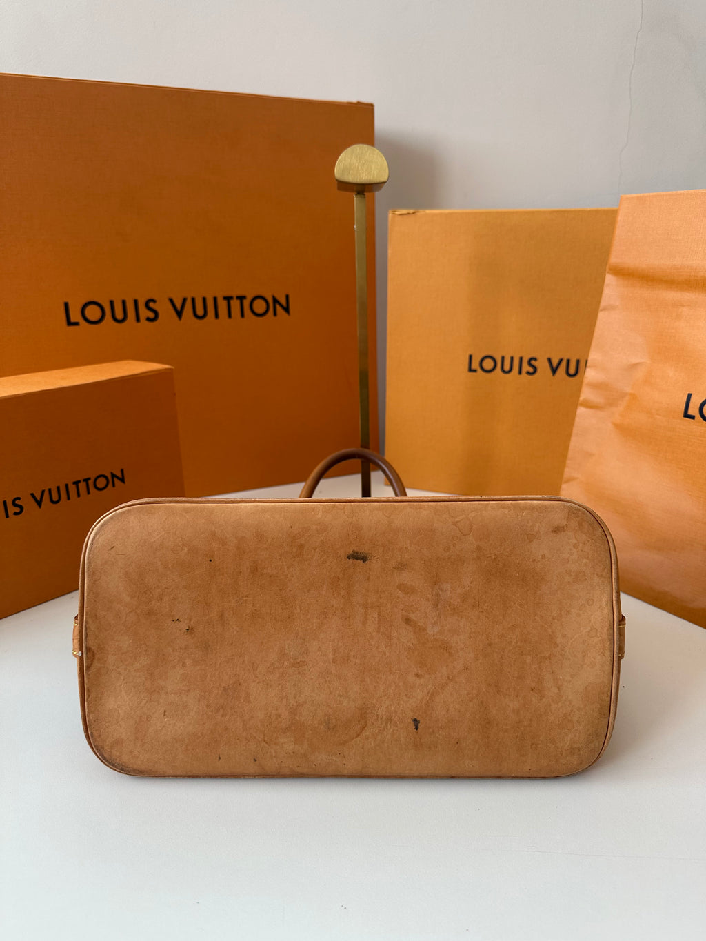Louis Vuitton Alma