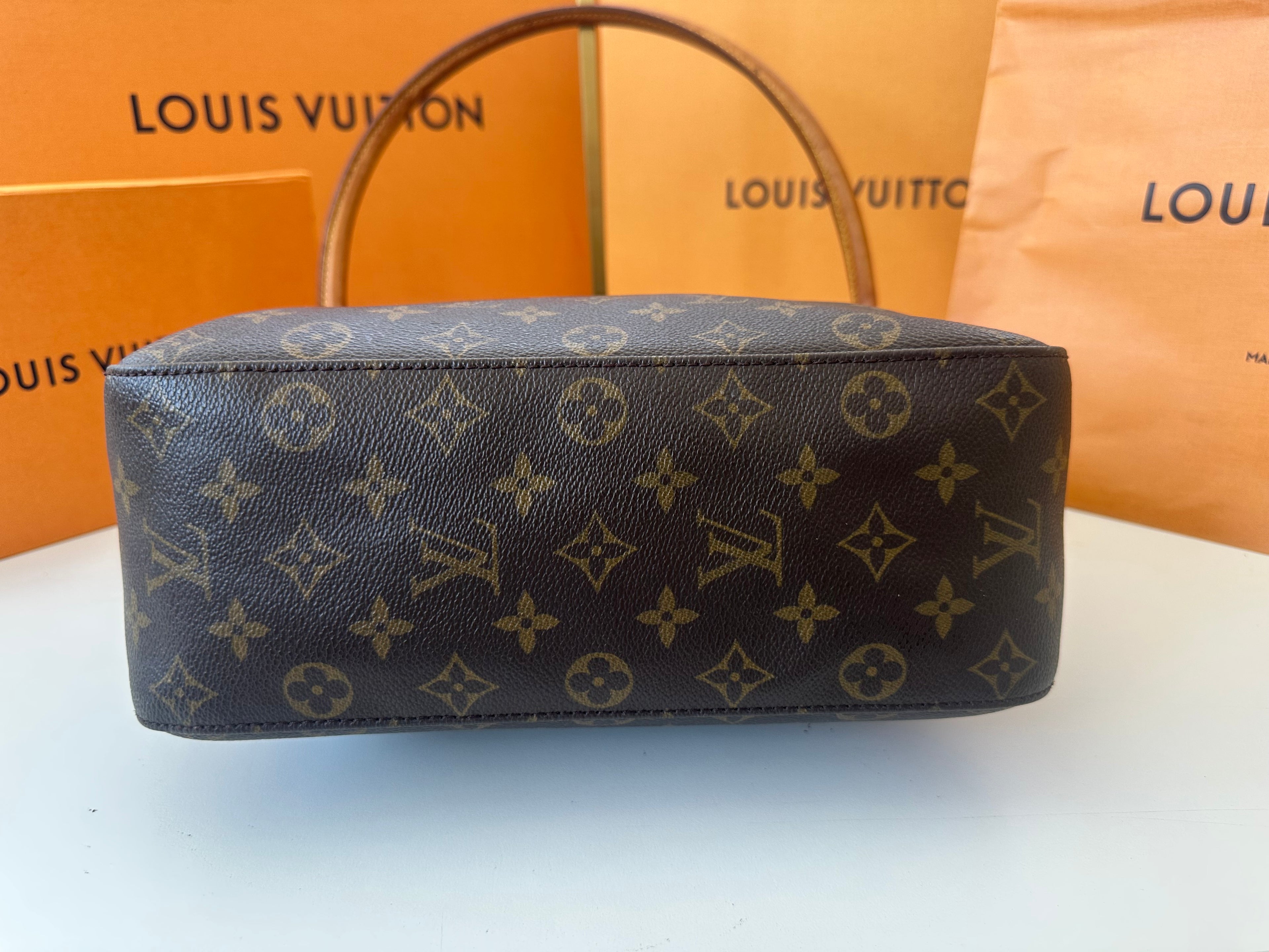 Louis Vuitton Looping GM
