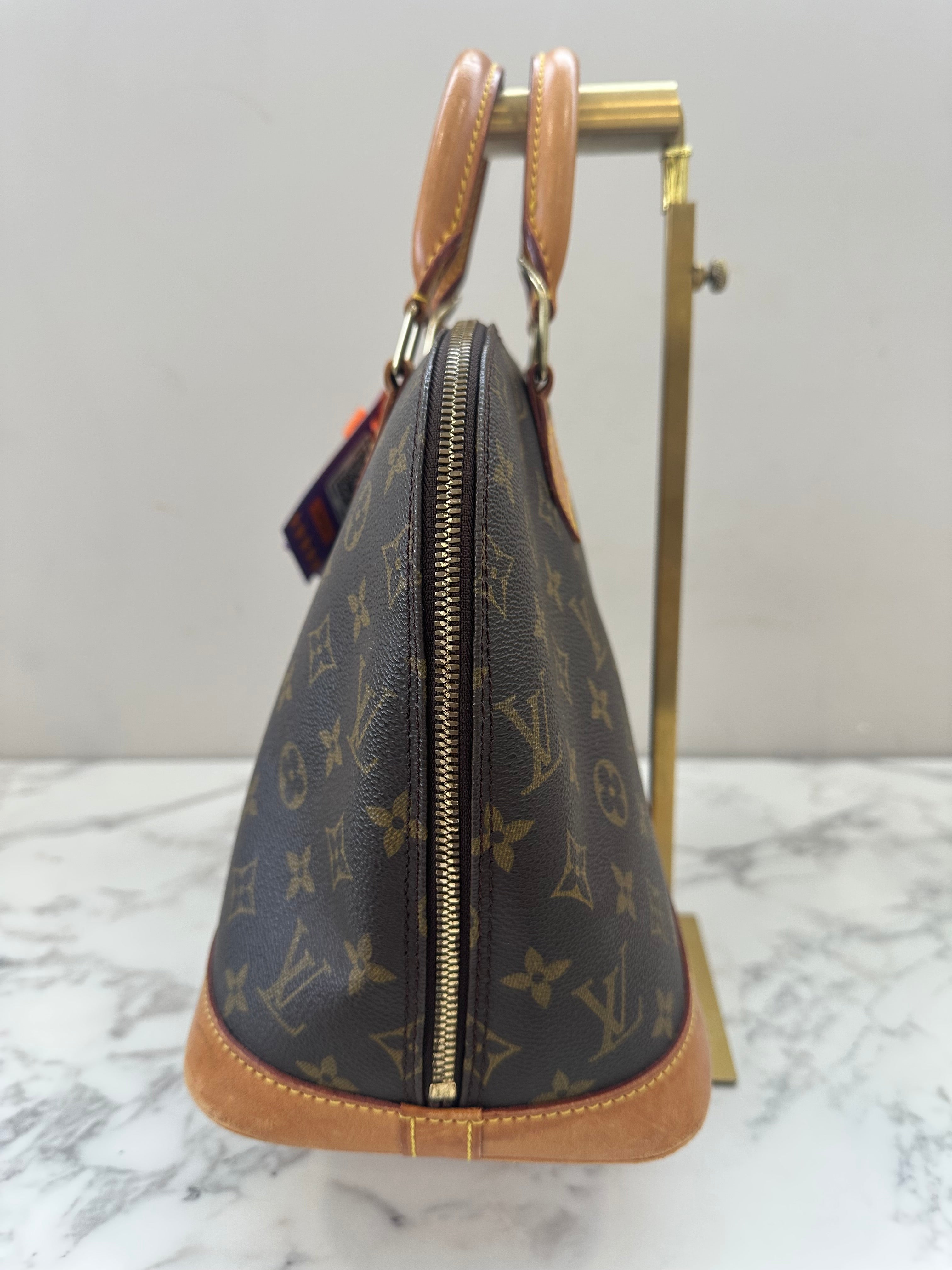 Louis Vuitton Alma