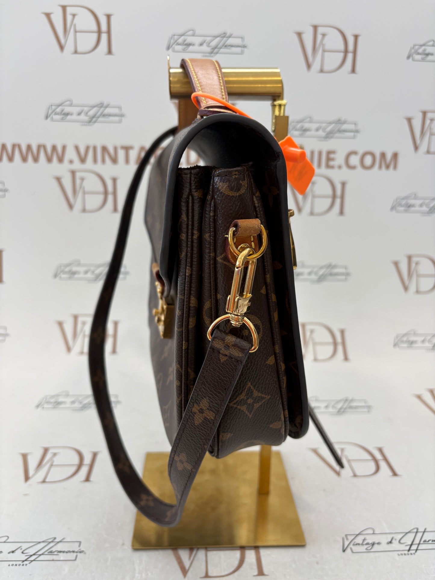 383770 - Louis Vuitton Metis