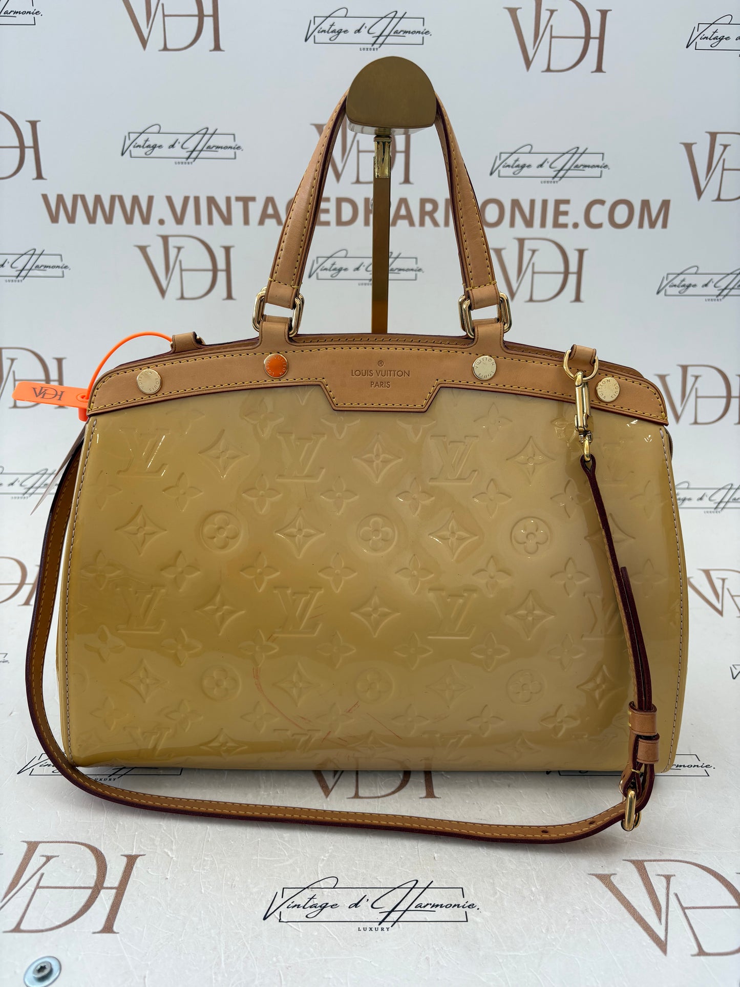 382699 - Louis Vuitton Brea