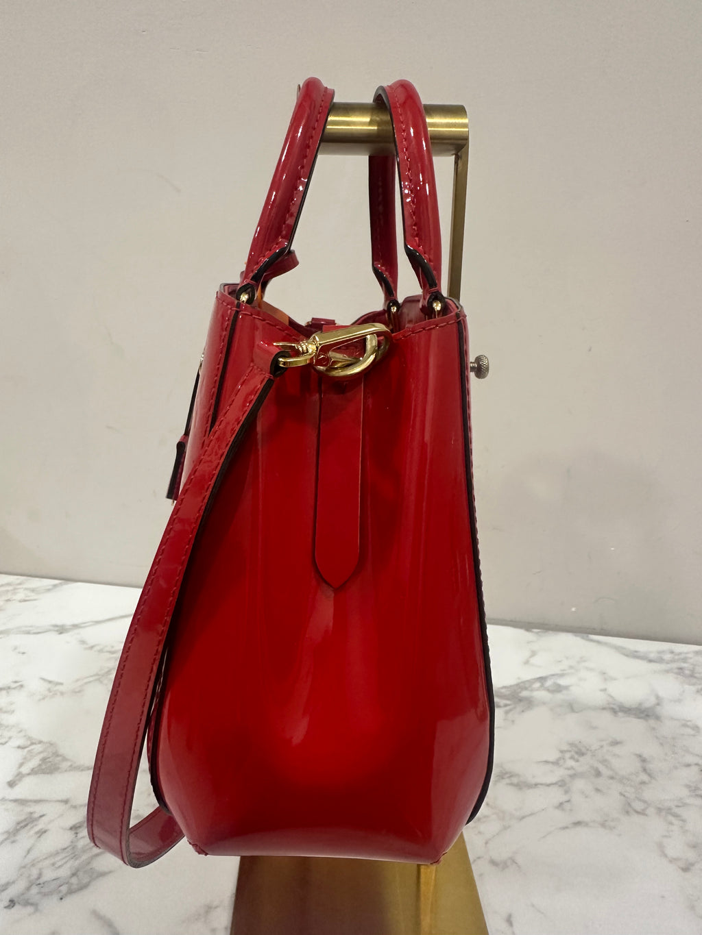 Louis Vuitton Montaigne Vernis Red