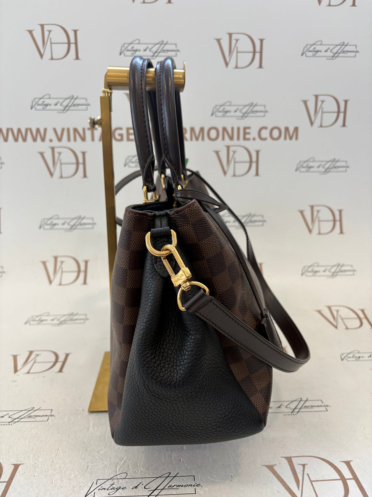 017111 - Louis Vuitton Brittany