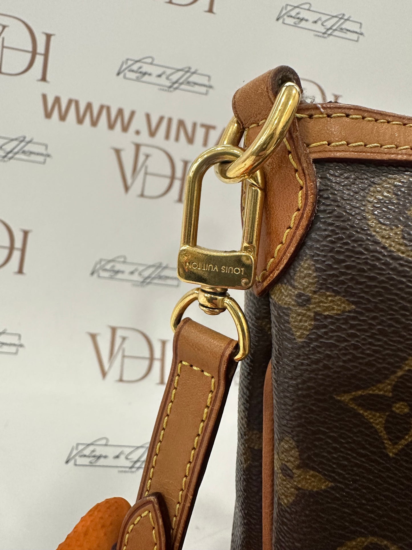 382818 - Louis Vuitton Palermo
