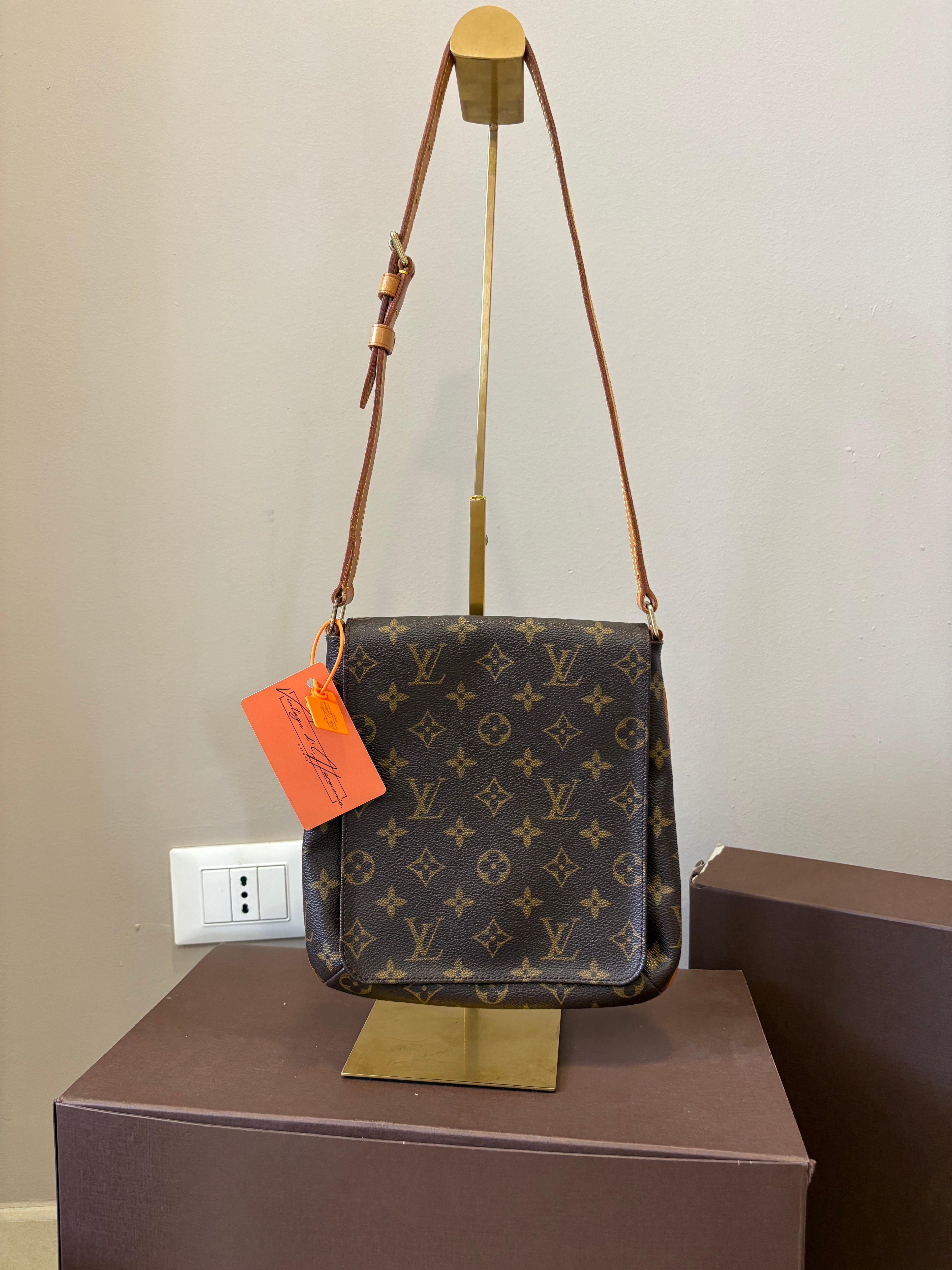 Louis Vuitton Musette Salsa