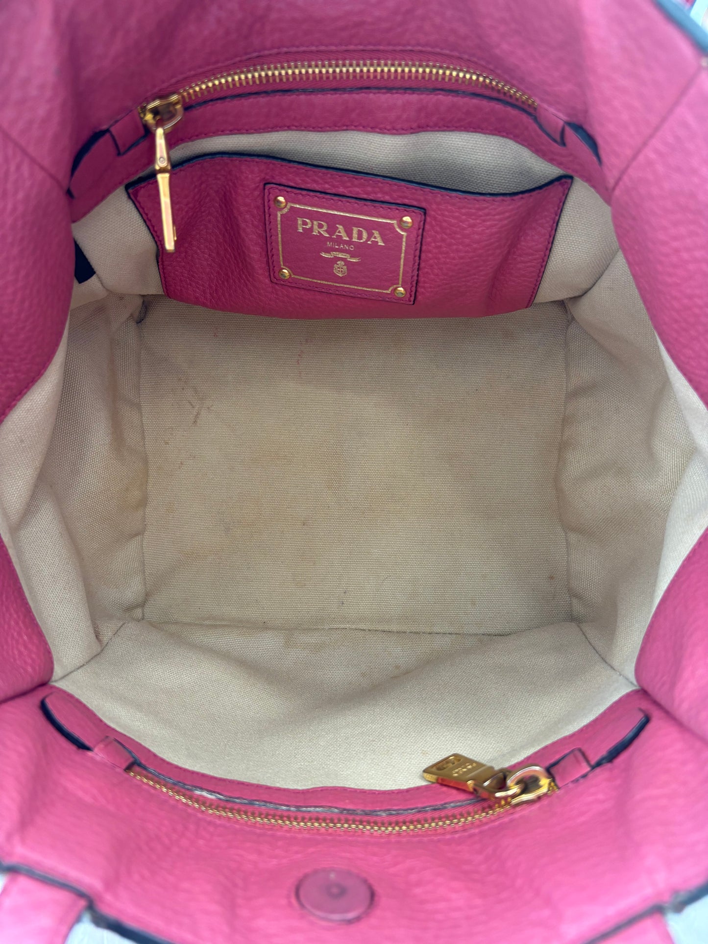 018802 - Prada Pink