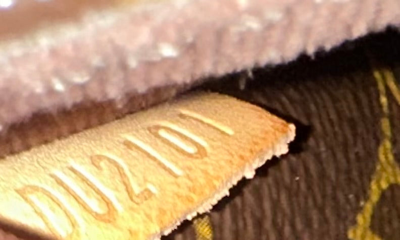 Louis Vuitton Menilmontant PM