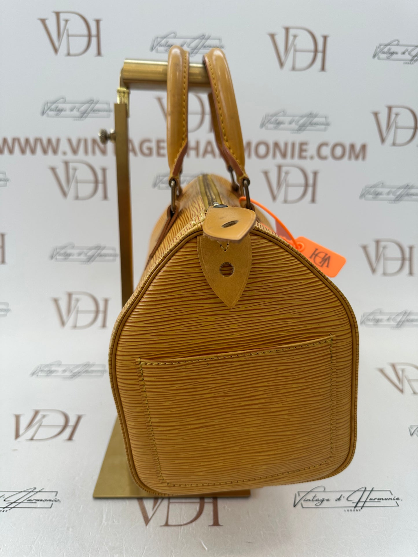 382942 - Louis Vuitton Speedy 25 Epi Yellow