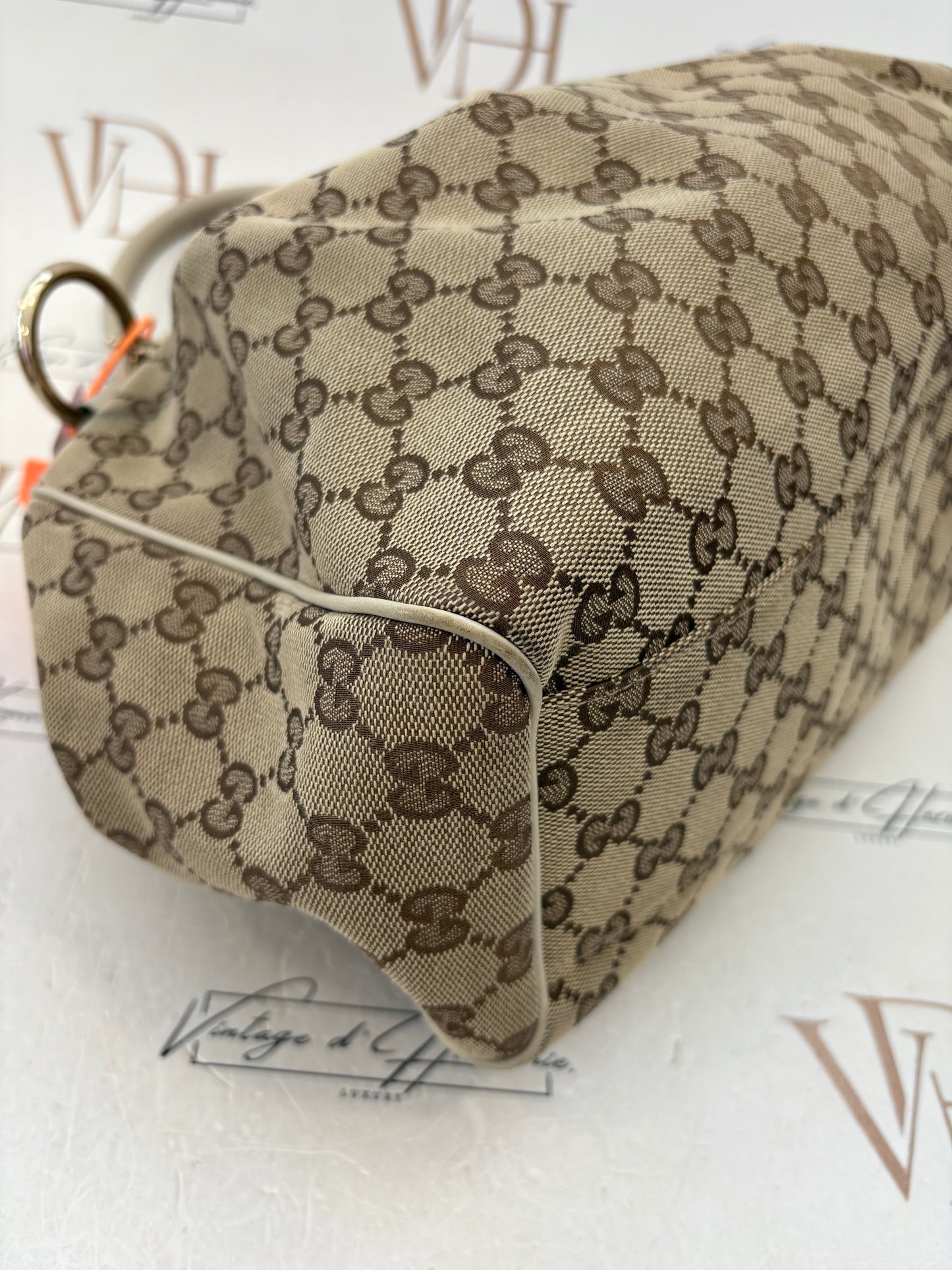 383434 - Gucci Sukey