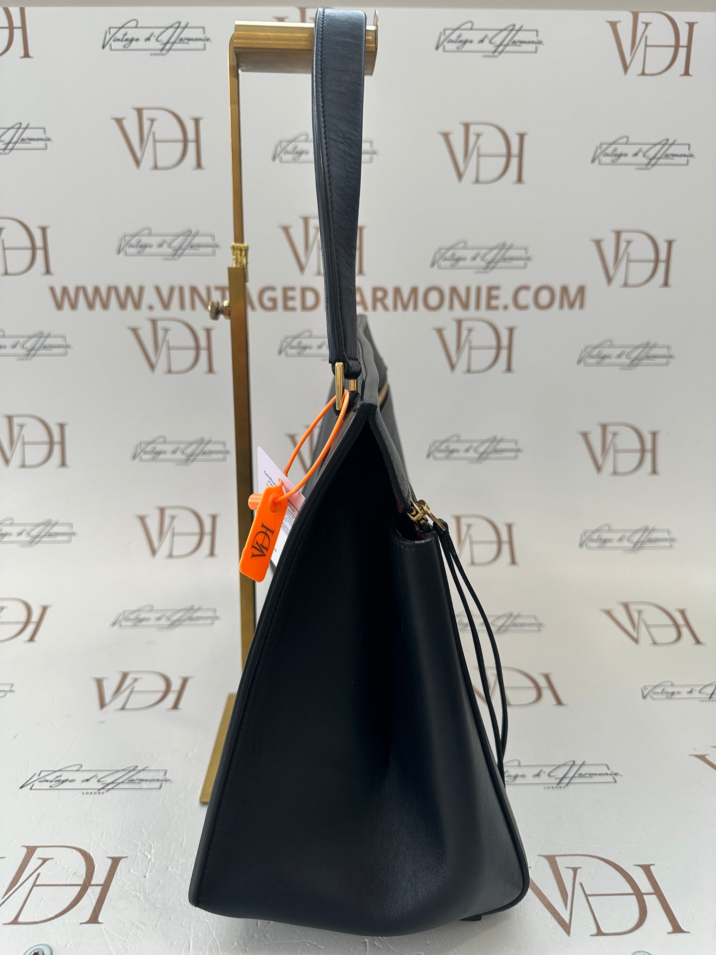 382549 - Celine