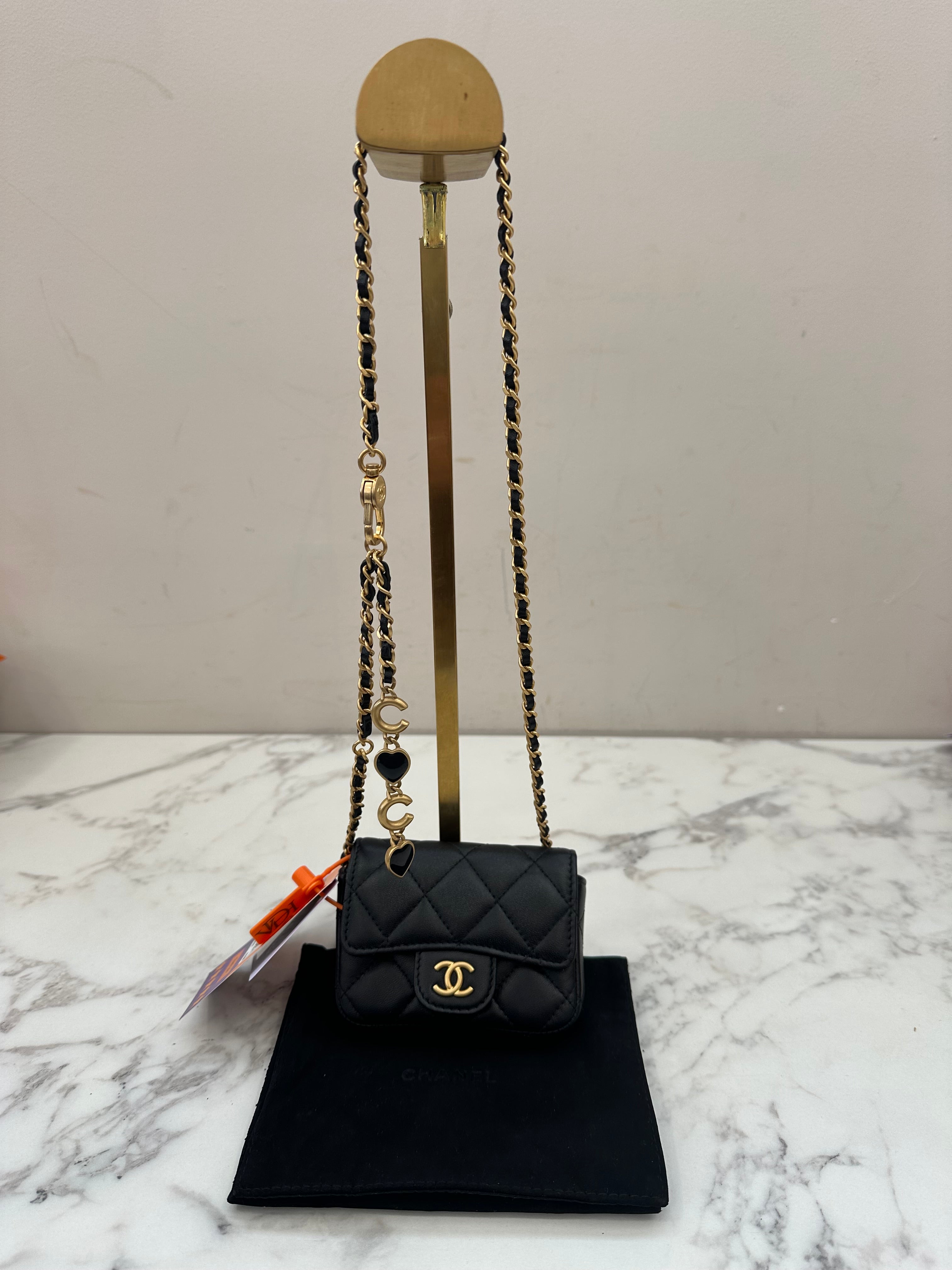 Chanel Clogo Limited