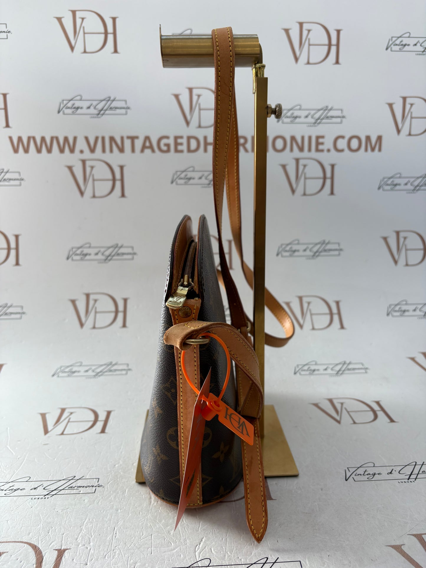 019006 - Louis Vuitton Drouot
