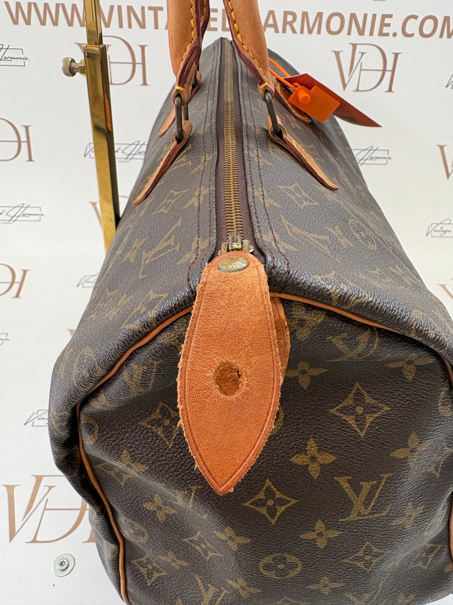 018759 - Louis Vuitton Speedy 40