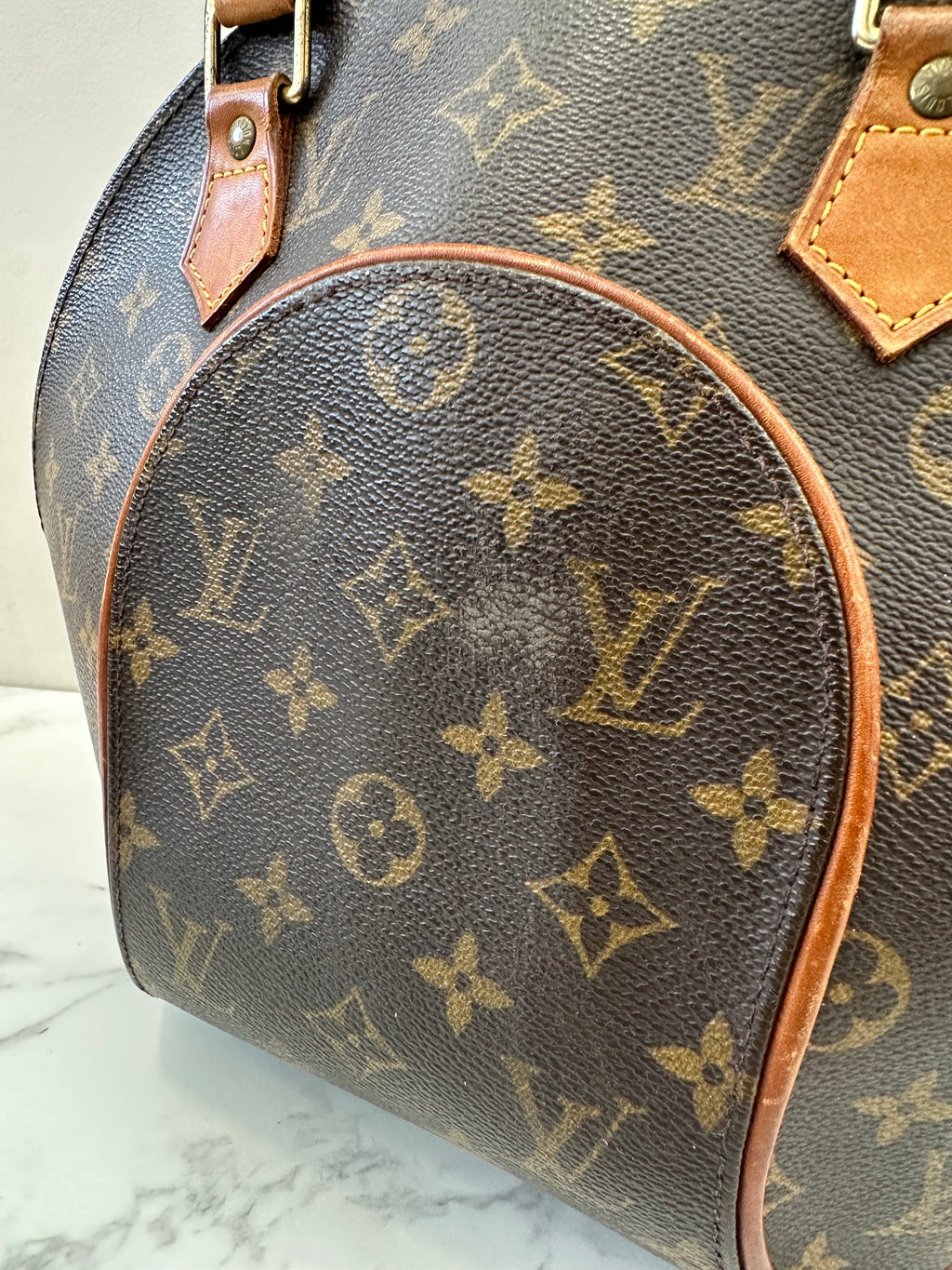 Louis Vuitton Ellipse PM
