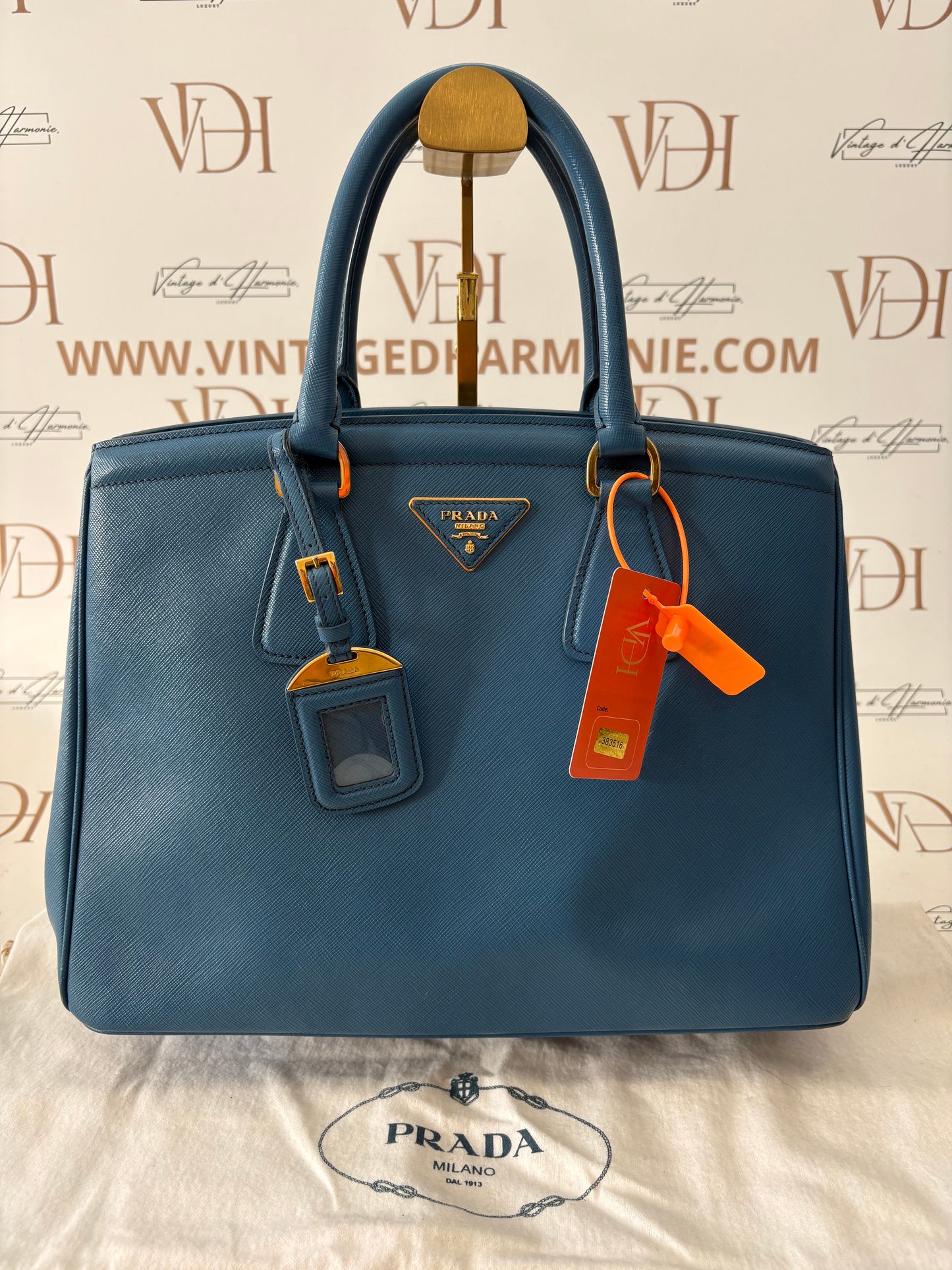 383516 - Prada Blue